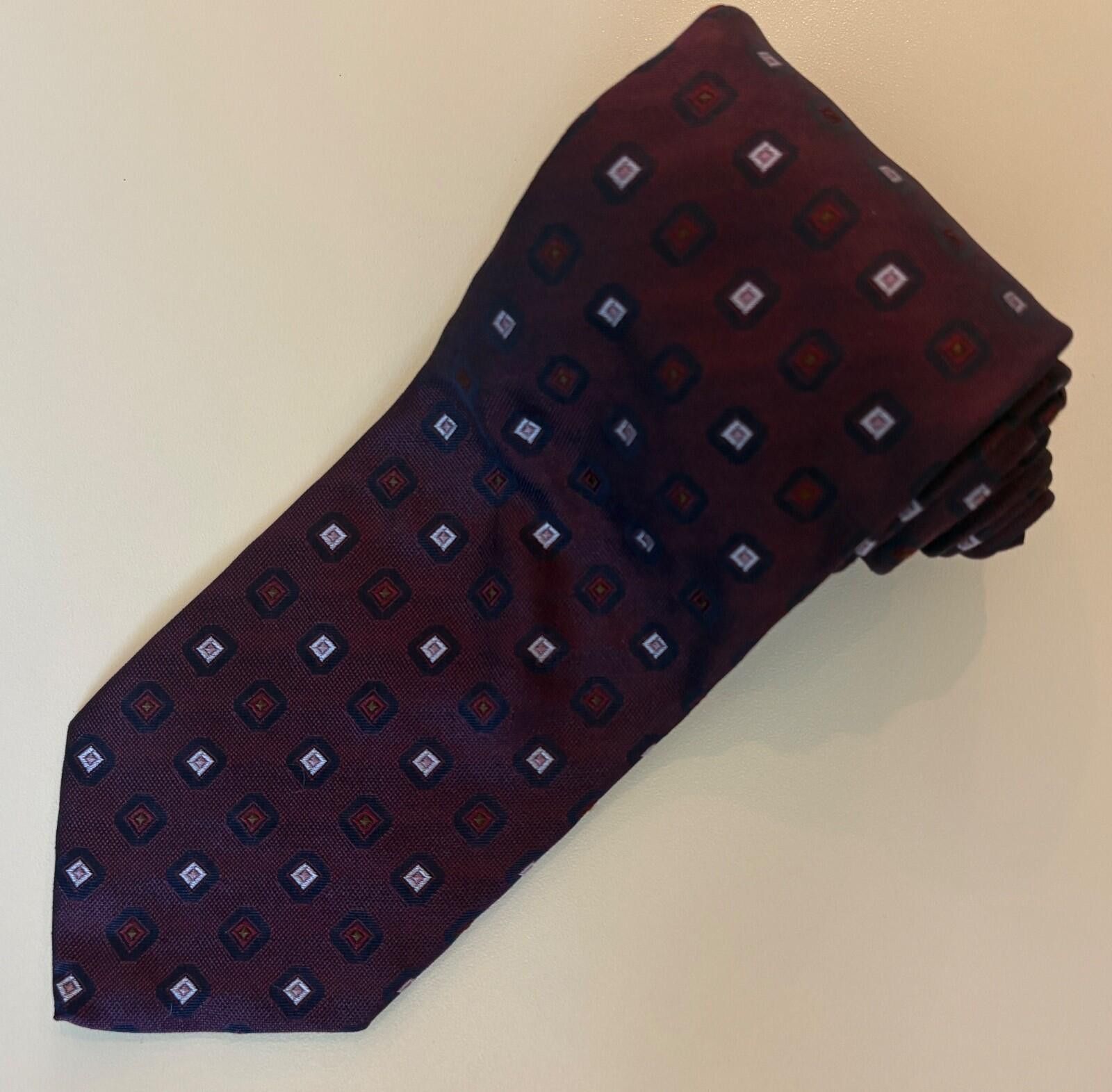 Pal Zileri Pal Zileri Italy Silk Tie Burgundy Wine Neat Geometric Size ONE SIZE - 1 Thumbnail