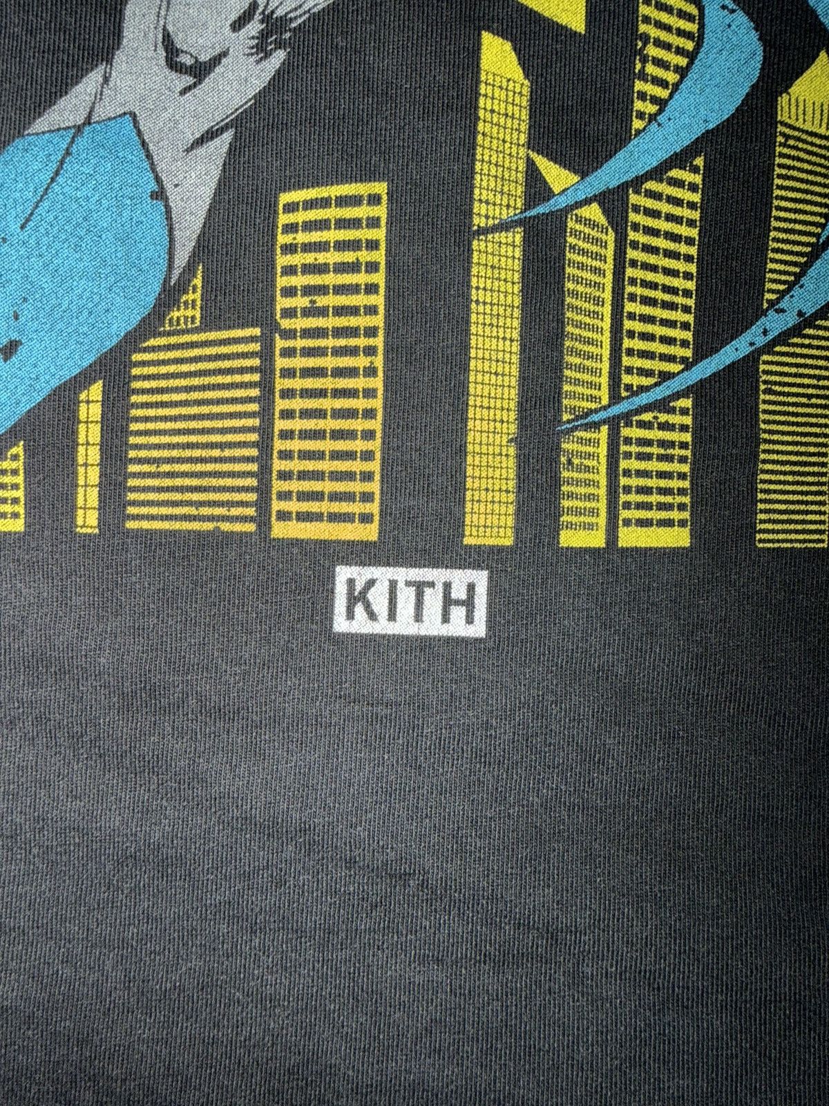 Kith Kith x Batman Vintage Graphic Tee Black Size Large Size US L / EU 52-54 / 3 - 3 Thumbnail