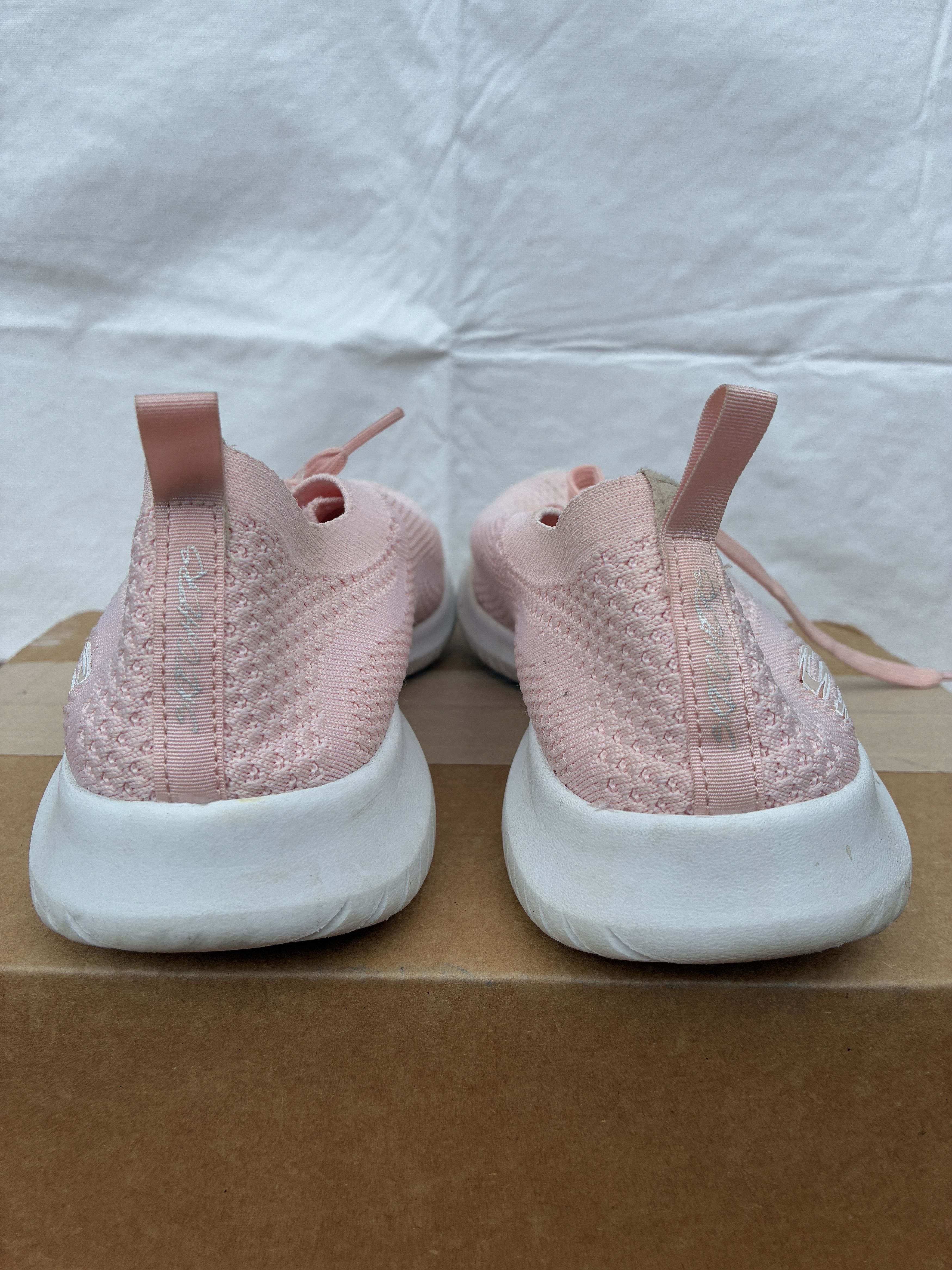 SKECHERS Skechers Stretch Fit Women Pink Running Shoes Size 9 Size US 9 / IT 39 - 3 Thumbnail