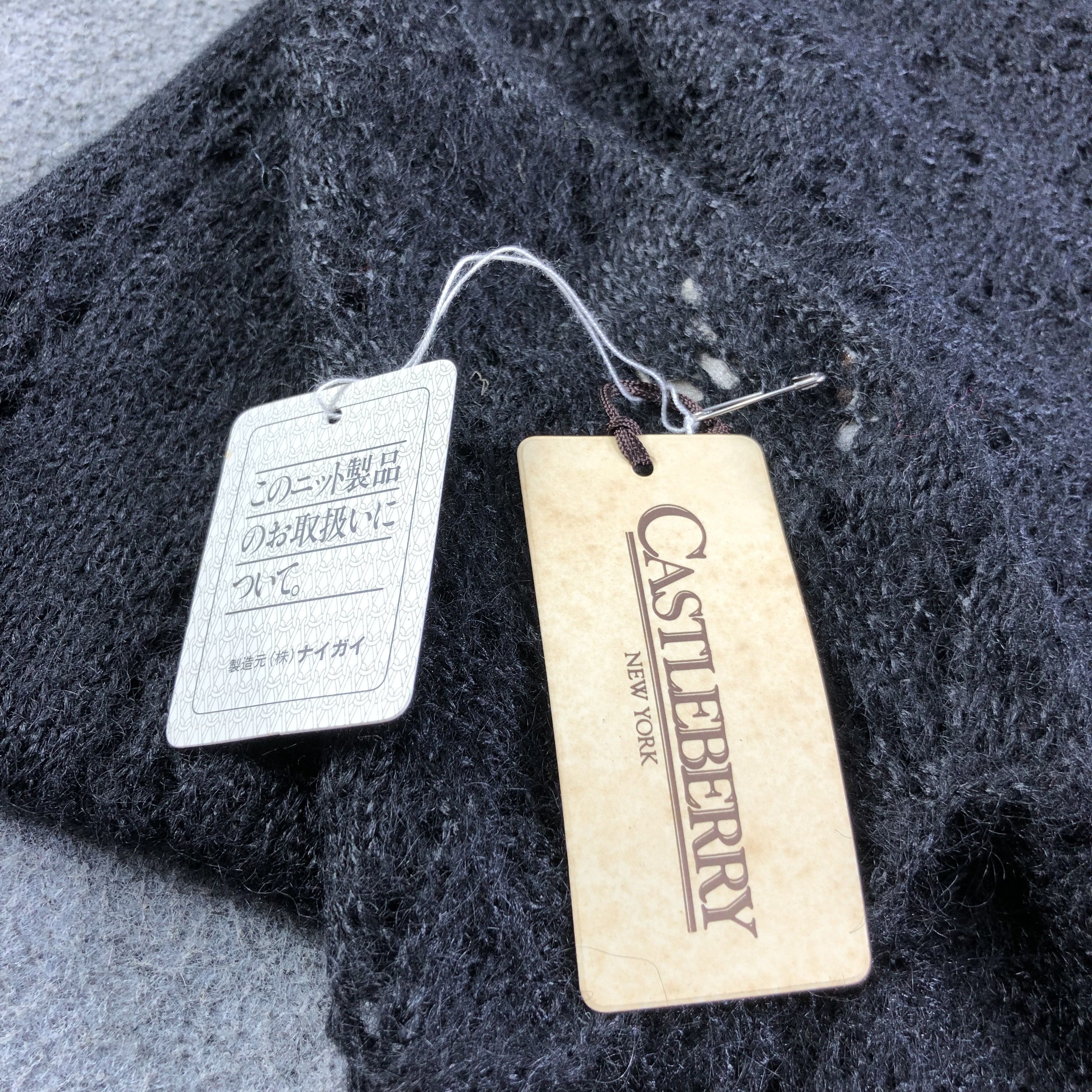 Castleberry Wool Scarf Muffler V1071