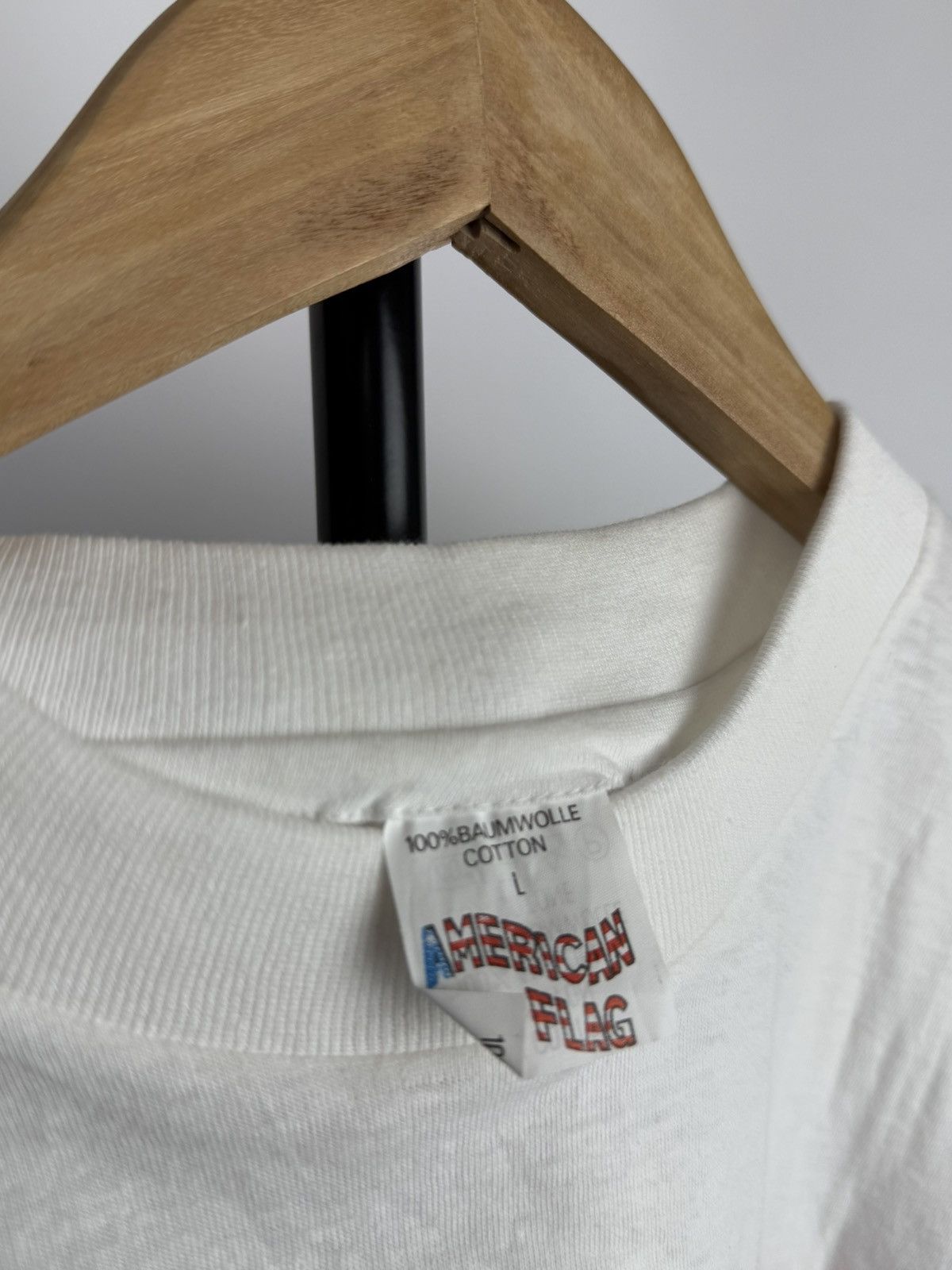 Band Tees × Vintage Rare Tshirt Hong Kong 1997 year Great Britain vintage 90’s Size US L / EU 52-54 / 3 - 5 Thumbnail
