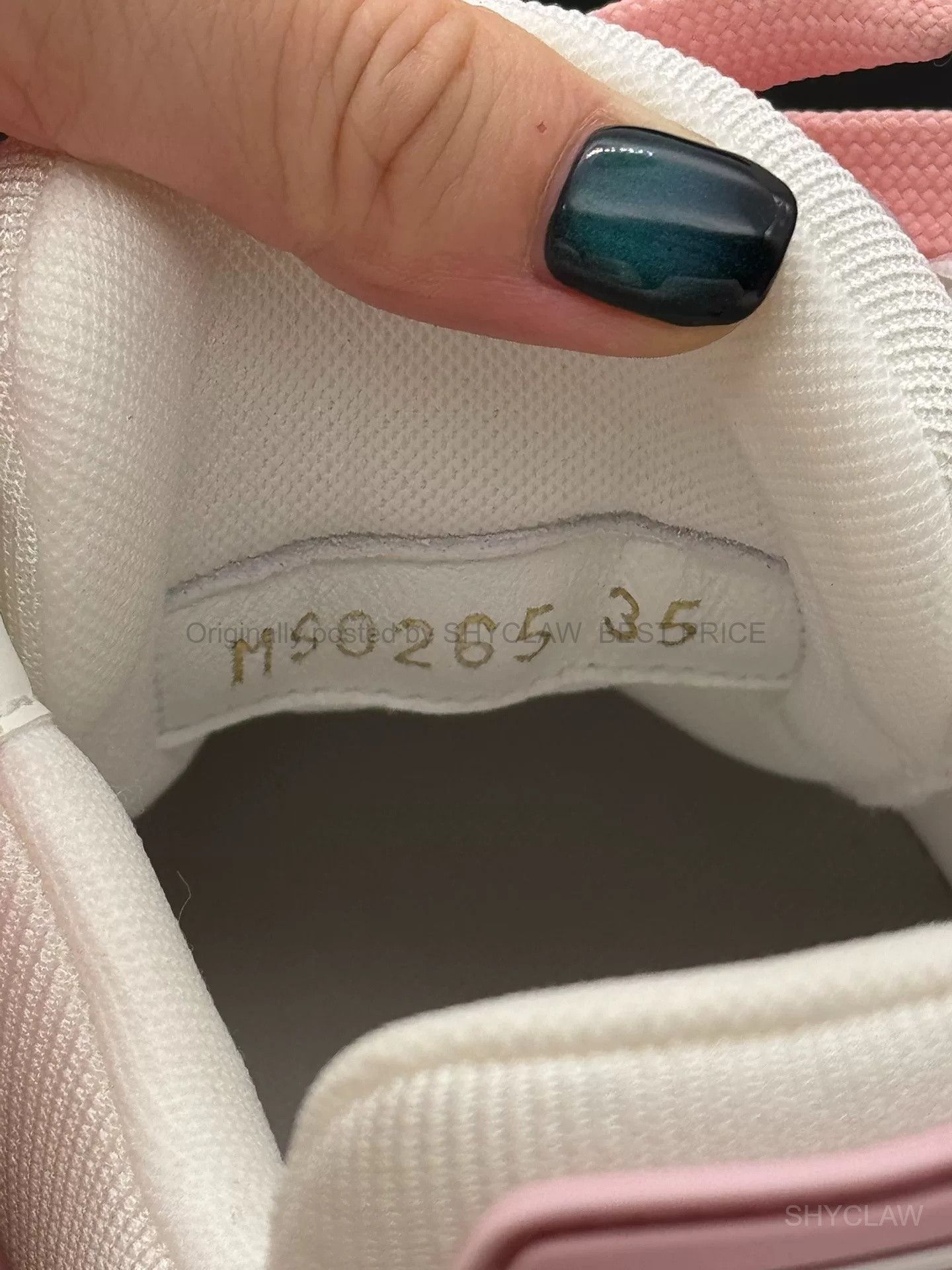 Louis Vuitton Louis Vuitton Trainer Rose Pink Leather BFAJLMN515 Size US 5 / IT 35 - 8 Thumbnail