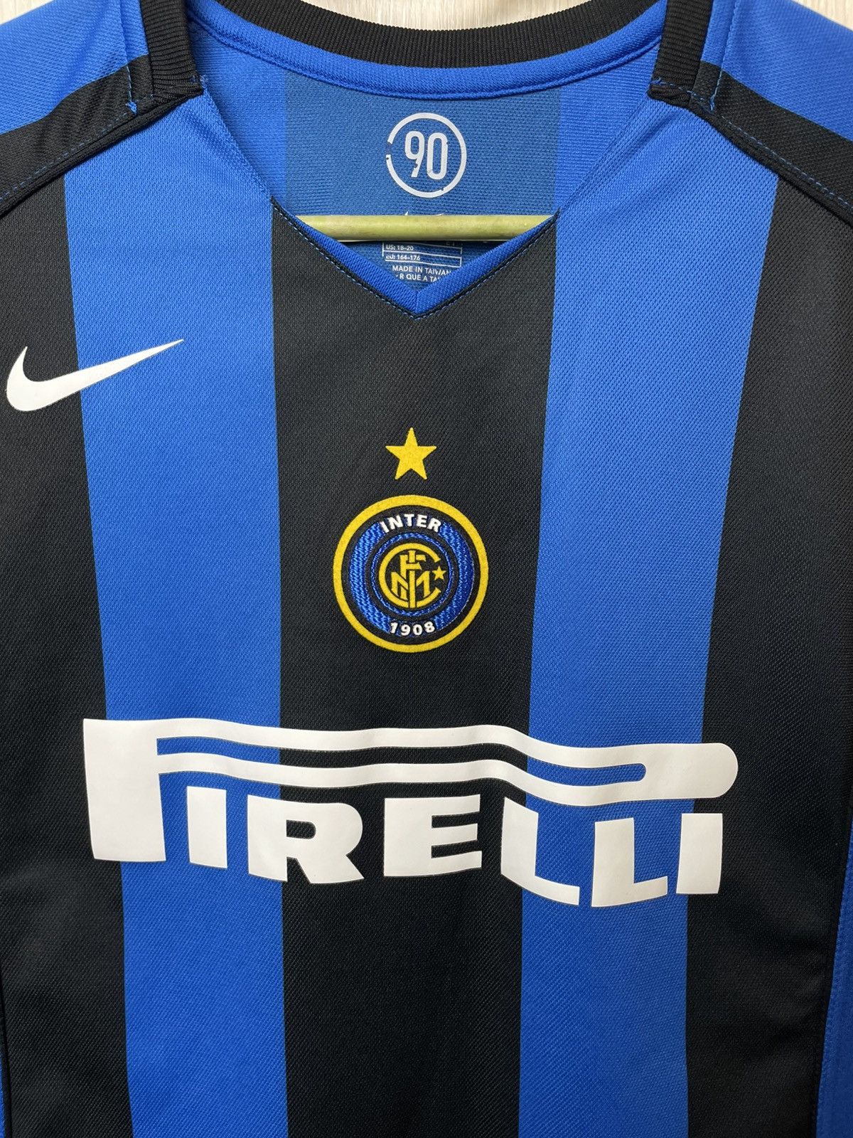 Nike Inter Milan Vintage Nike Jersey 18-20Years Size US S / EU 44-46 / 1 - 3 Thumbnail