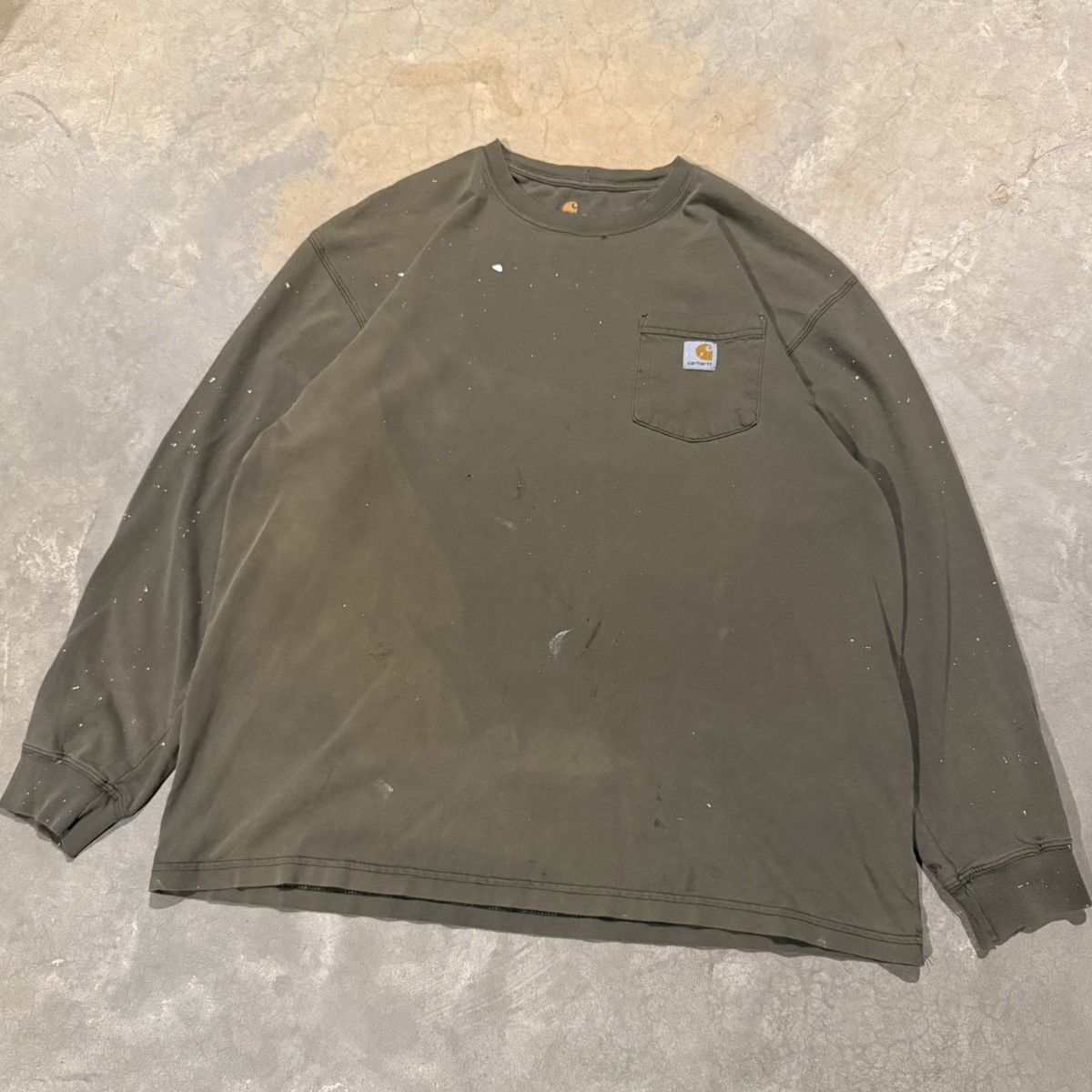 Carhartt 2000s Carhartt Faded Distressed Paint Splatter Tee ERD Olive Size US XL / EU 56 / 4 - 2 Thumbnail