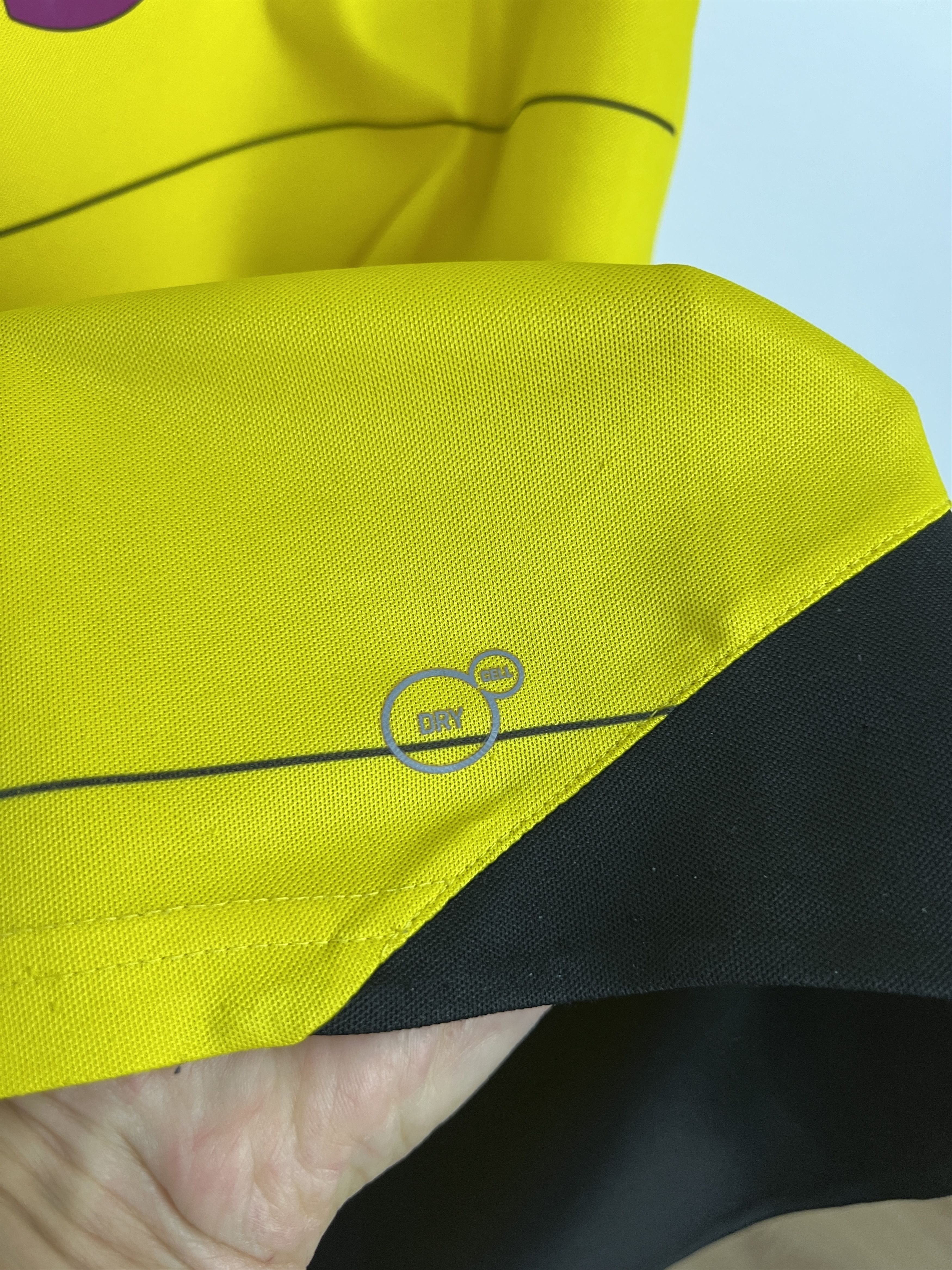 Puma Borussia Dortmund Home football shirt 2015 Soccer Puma Size US XL / EU 56 / 4 - 5 Thumbnail