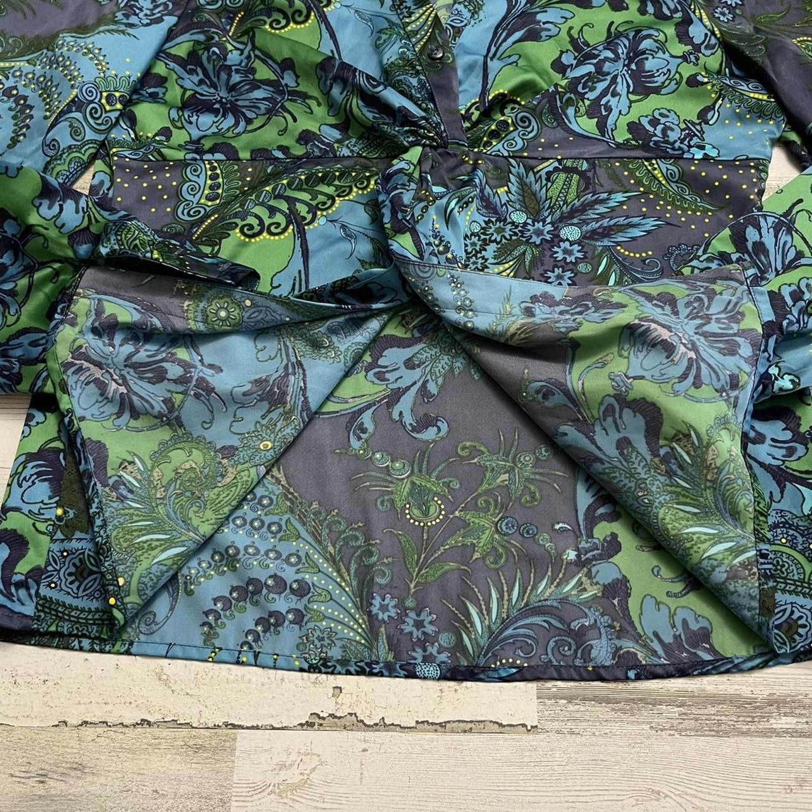 Designer Women's Multi and Blue Blous Size M / US 6-8 / IT 42-44 - 4 Thumbnail