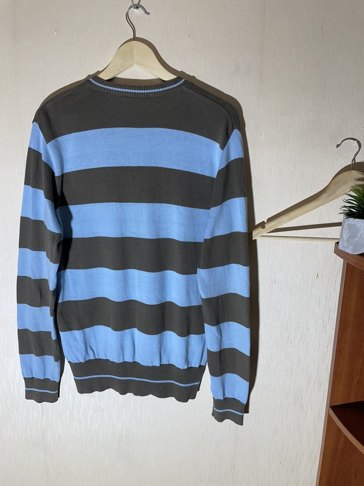 Moschino × Vintage Moschino vintage streetwear sweater Size US XL / EU 56 / 4 - 13 Thumbnail