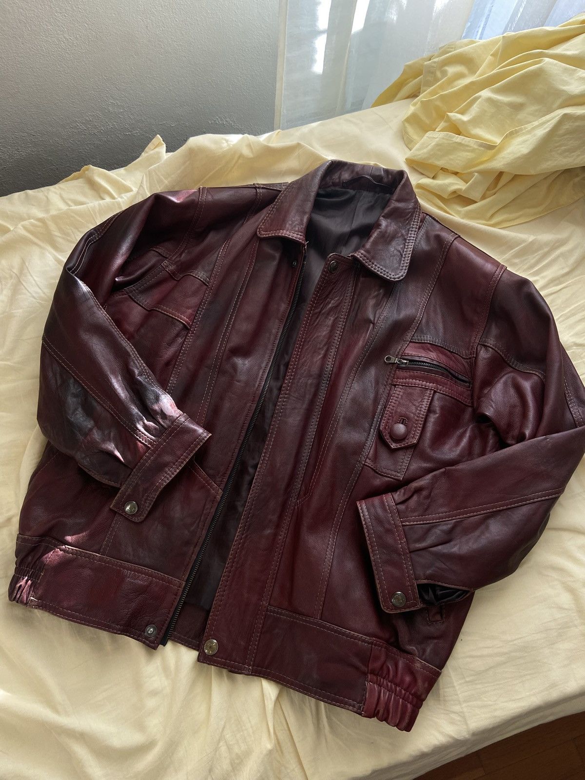 Genuine Leather Vintage Cherry leather bomber Size US L / EU 52-54 / 3 - 2 Thumbnail