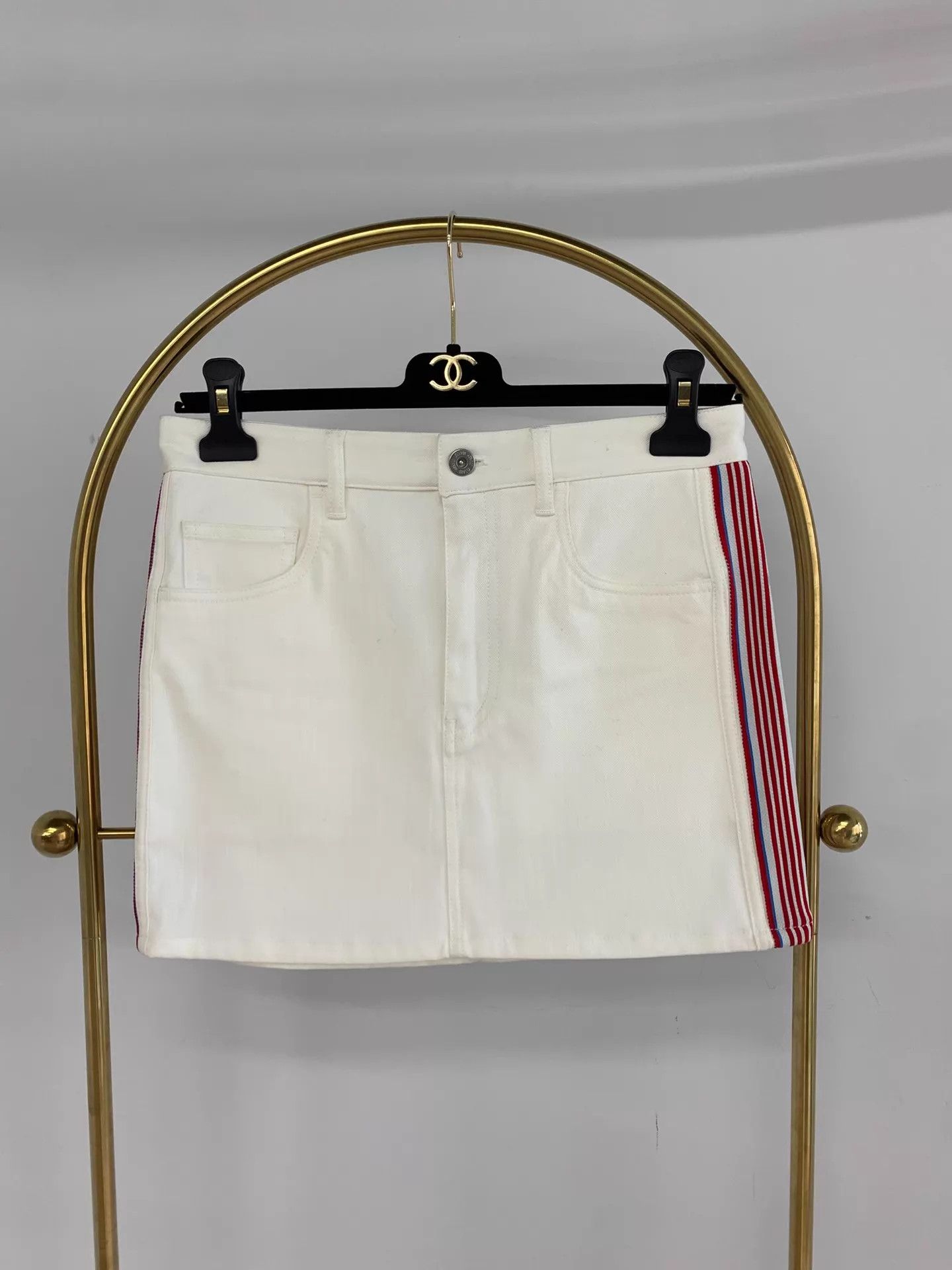 Miu Miu MIU MIU White Denim Skirt 38 New Size 26" / US 2 / IT 38 - 1 Thumbnail