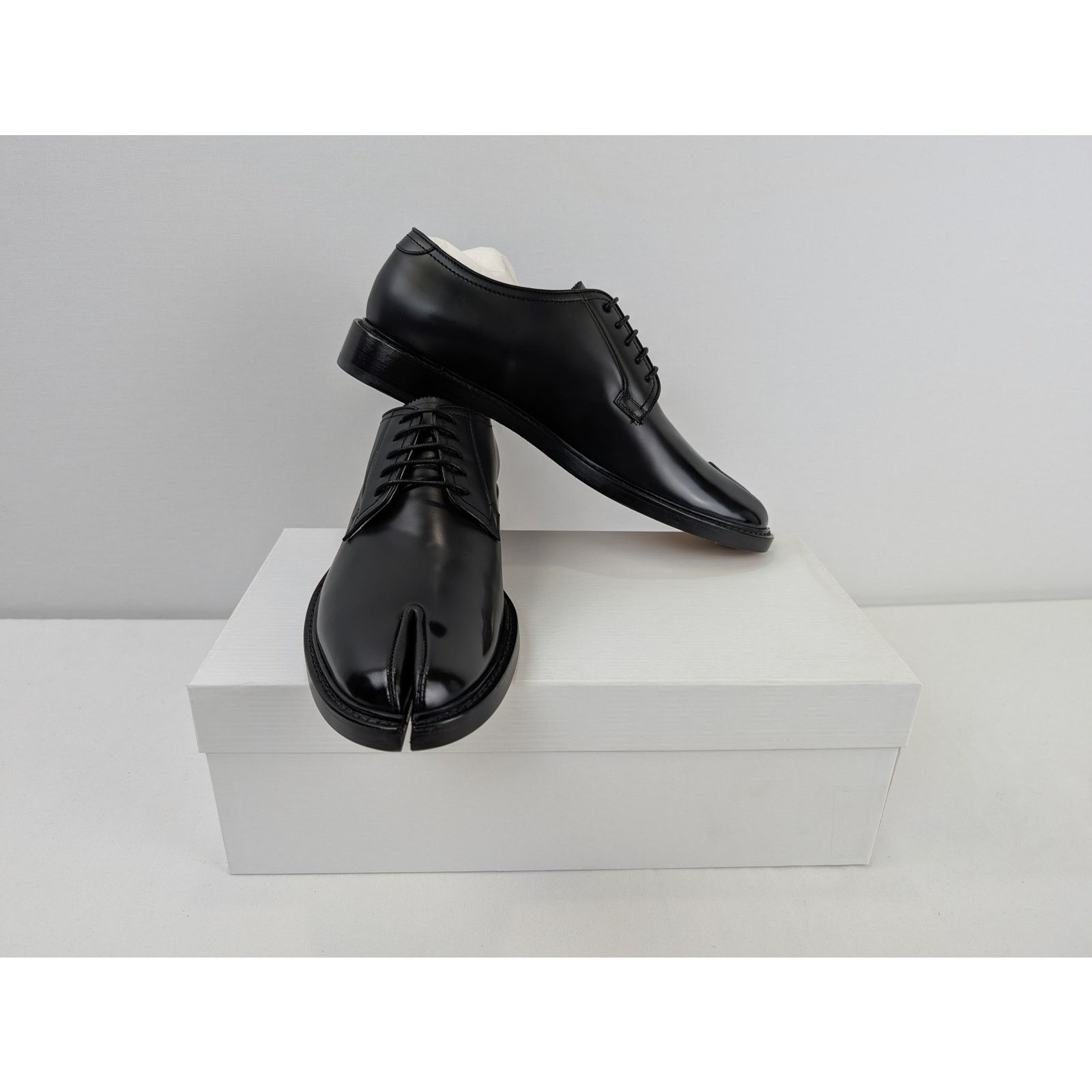 Maison Margiela o1rshd1 Q:4 / Classic Tabi Derby Shoe Boots in Black Size US 11 / EU 44 - 18 Thumbnail