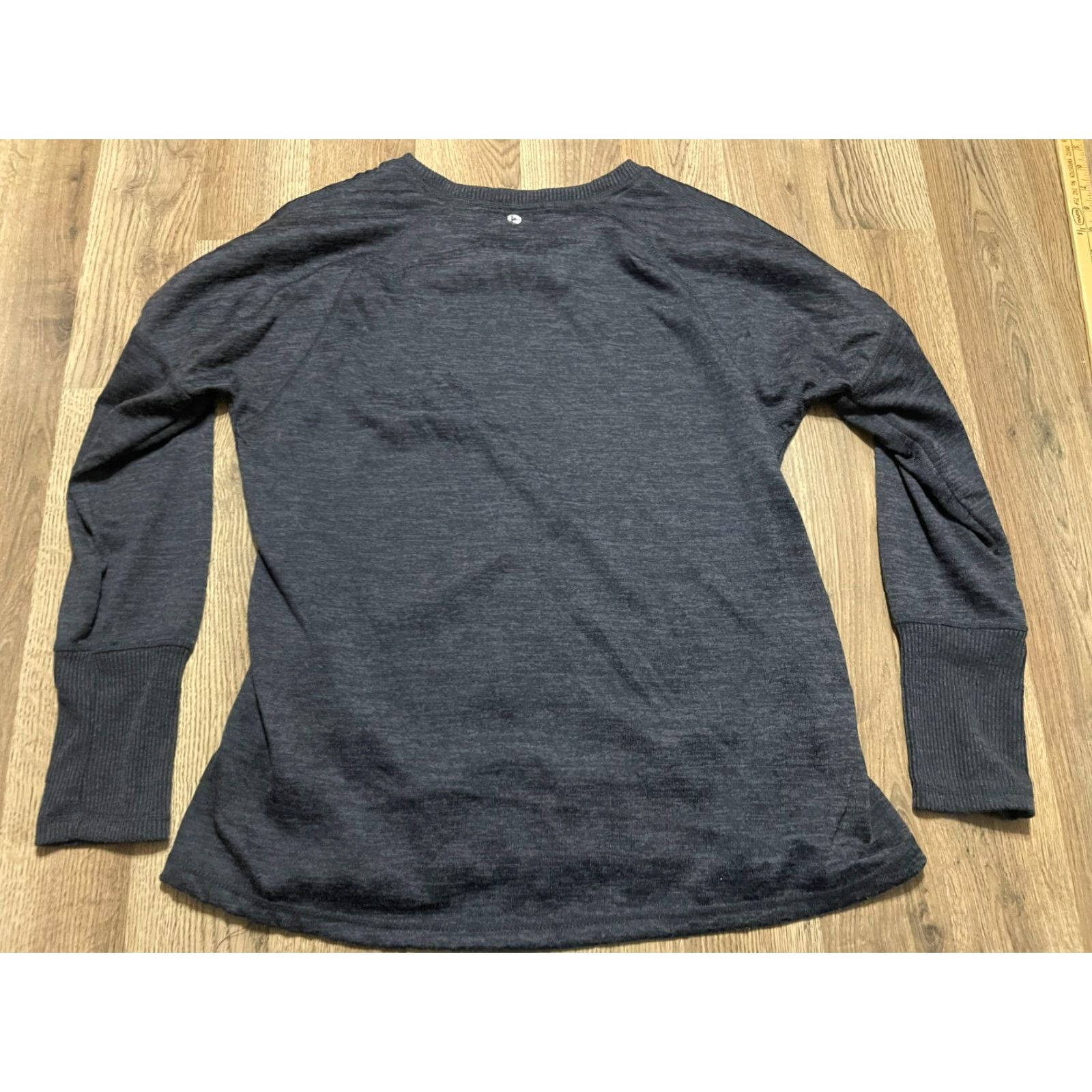 Alife Active Life Shirt Women's XL Black Long Sleeve Zip on the Side Shirt Activewear Pullover Womens XL Black Long Sleeve Zip on the Side 2000s? Size XL / US 12-14 / IT 48-50 - 2 Thumbnail