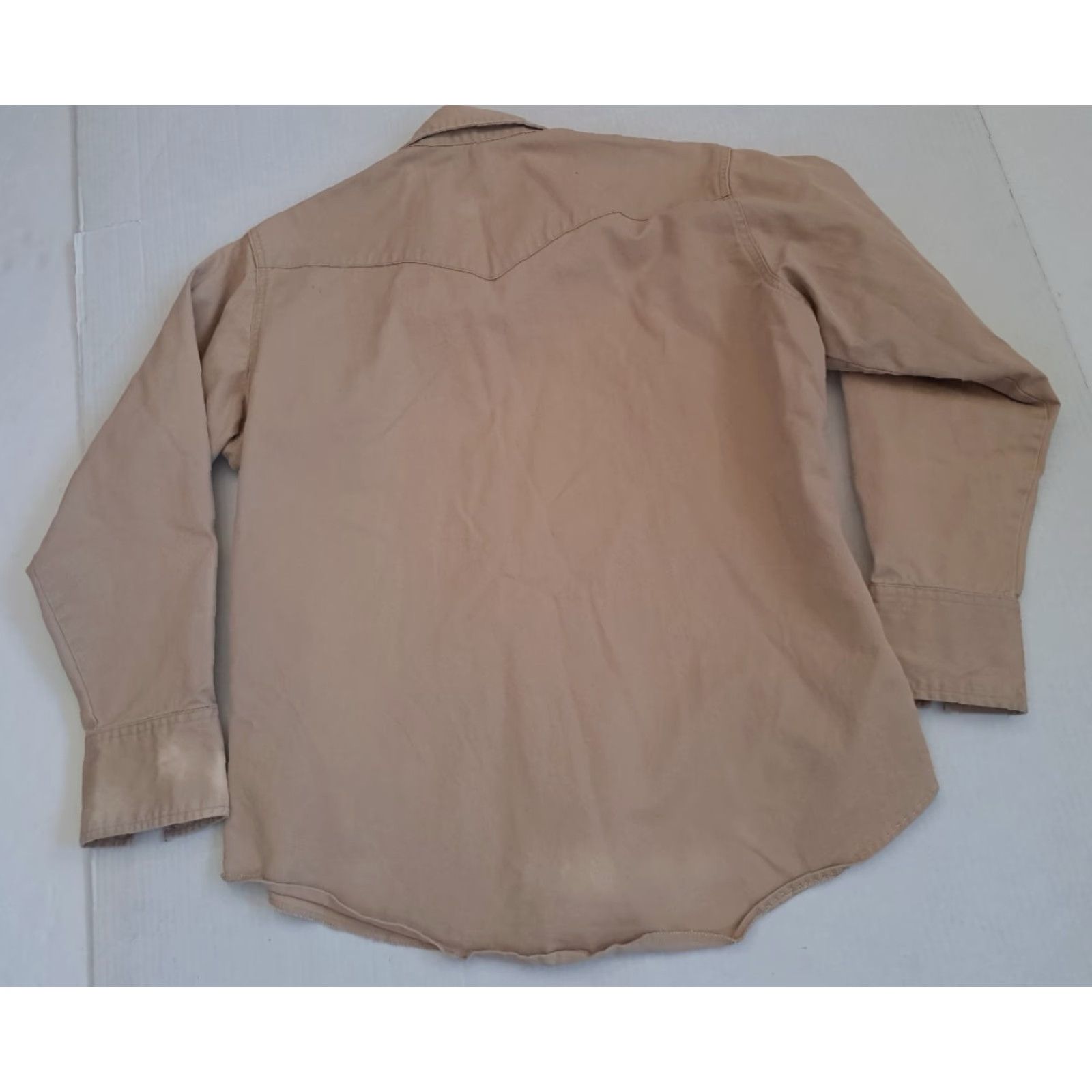 Wrangler VINTAGE Wrangler Pearl Snap Button-Up Shirt Cowboys Canvas Beige Large Unisex Adults Long Sleeve Pocketed Western 24in Pit to Pit Mens Womens Size US L / EU 52-54 / 3 - 8 Thumbnail