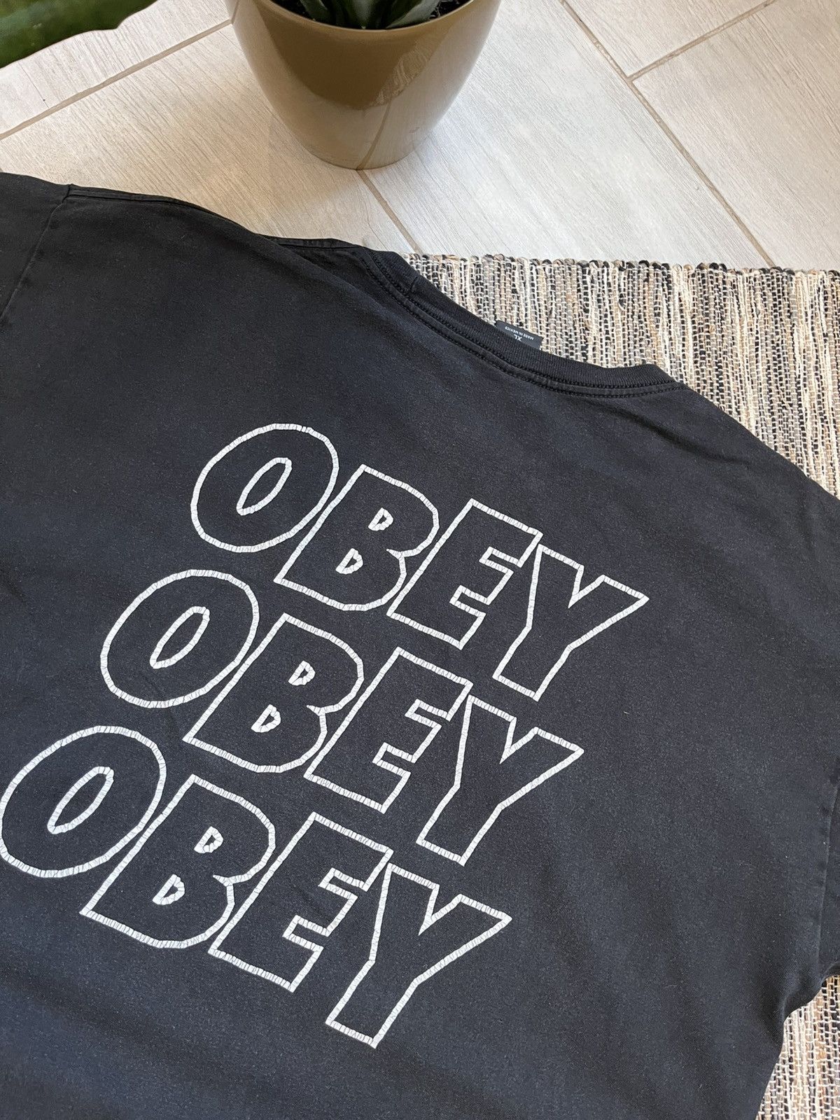 Obey Vintage Obey Tshirt Sk8 Faded Black blank tee big logo Size US XL / EU 56 / 4 - 9 Thumbnail