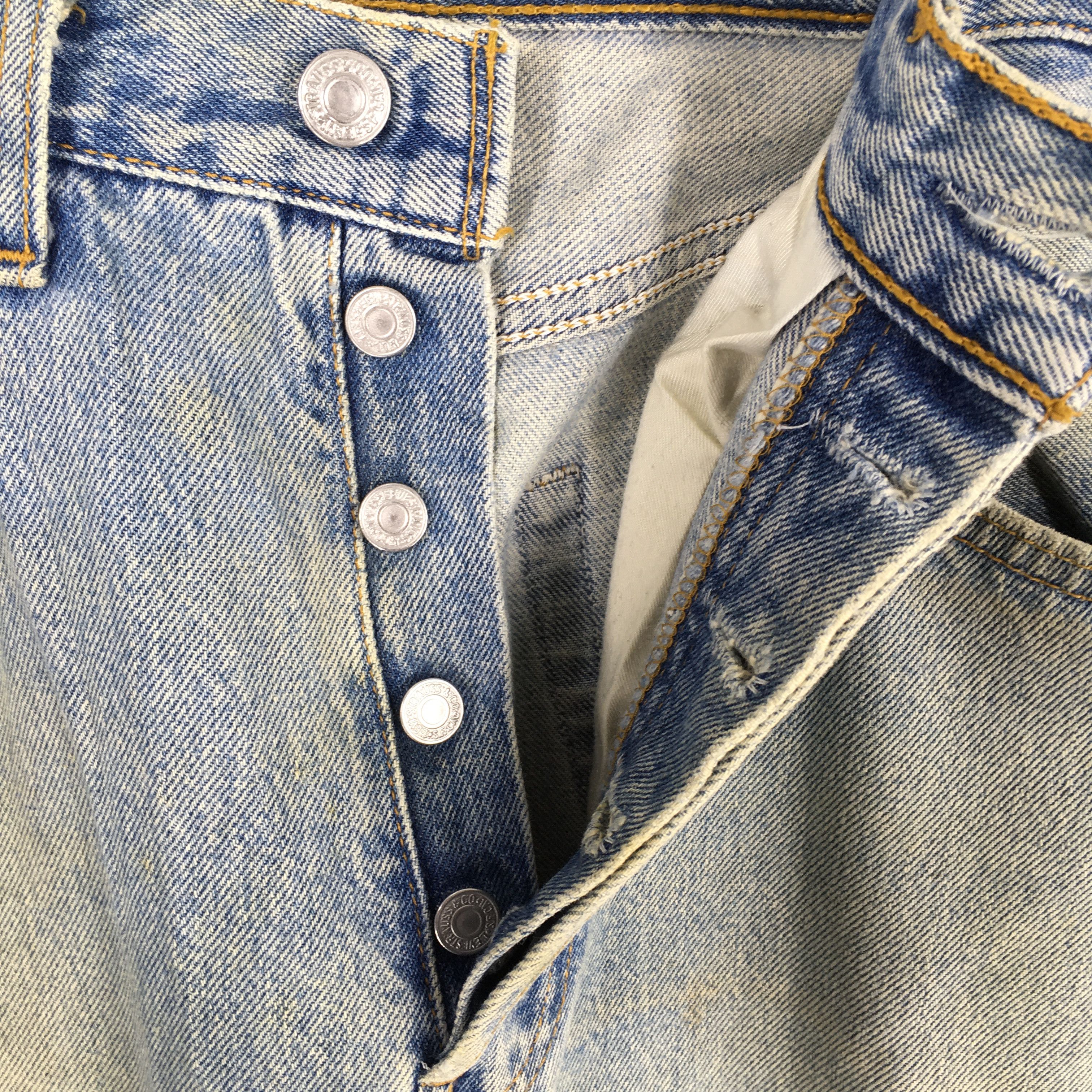 Levi's Size 31x33 Vintage 90s Levi's 501 Faded Blue Jeans S1489 Size US 31 - 6 Thumbnail