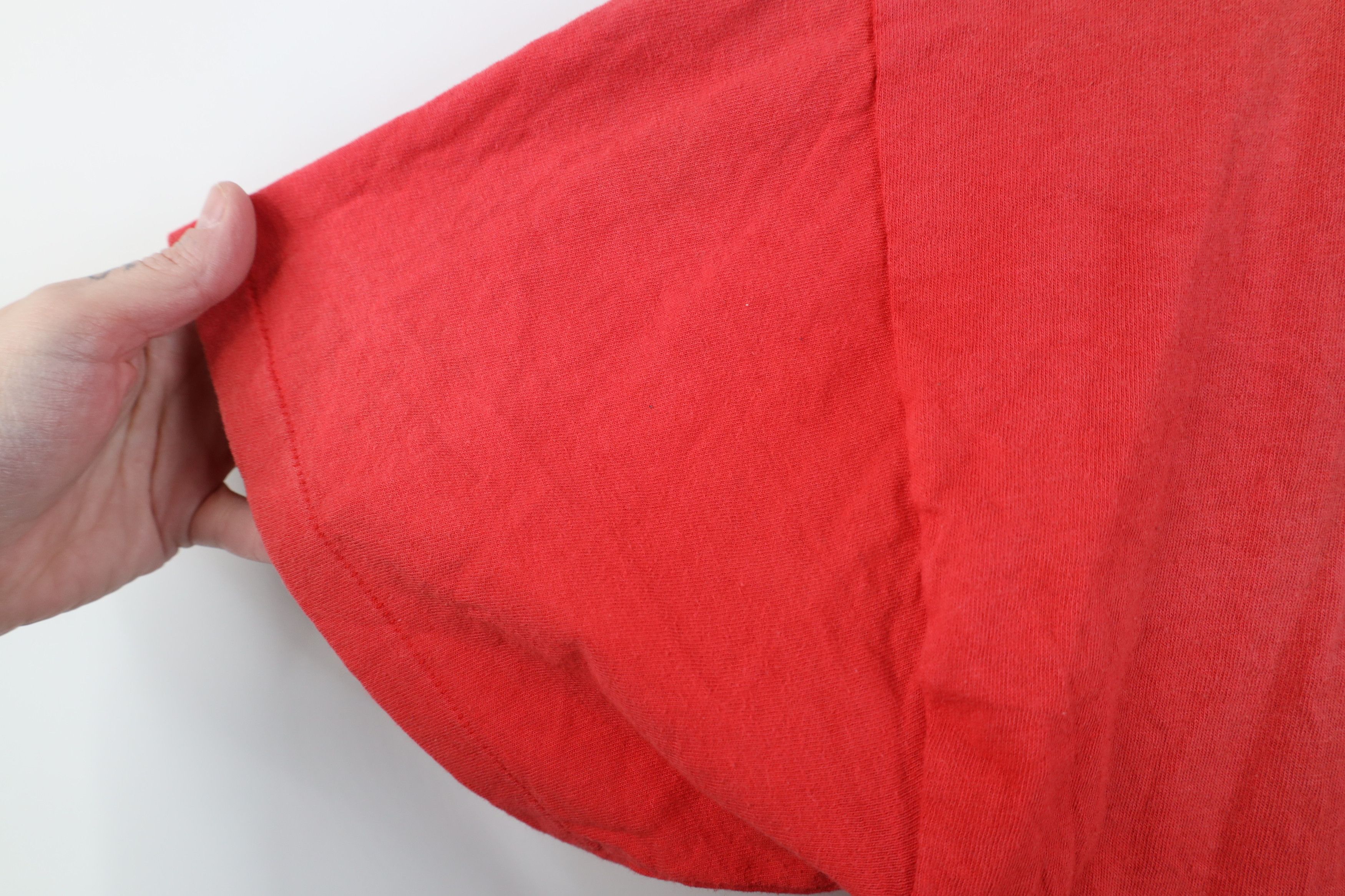 Nike Vintage 80s 90s Nike Spell Out Sun Faded T-Shirt Red USA Size US L / EU 52-54 / 3 - 8 Thumbnail