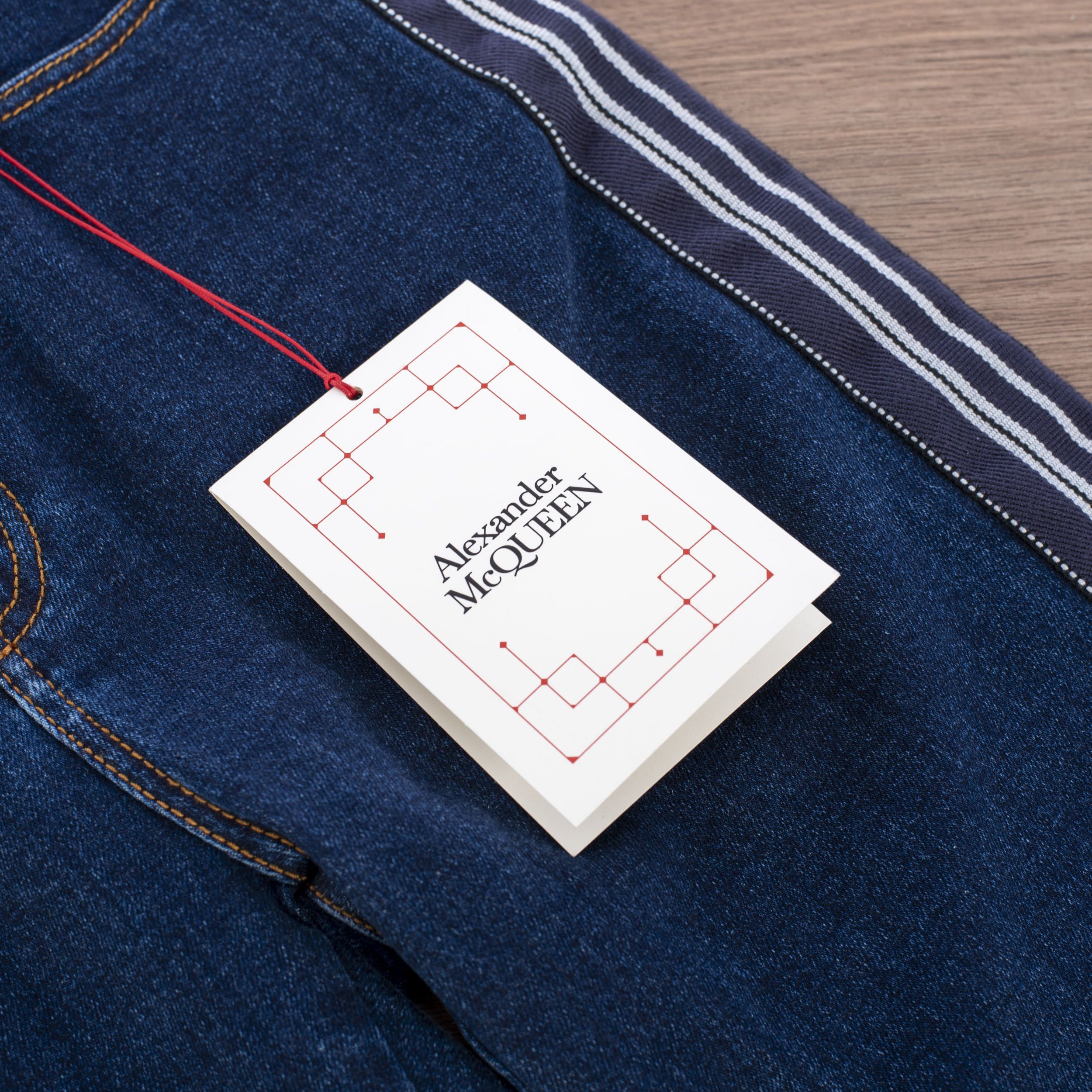 Alexander McQueen Indigo Blue Fitted Denim Trousers In Vintage Wash Indigo Size 34" / US 12 / IT 48 - 13 Thumbnail