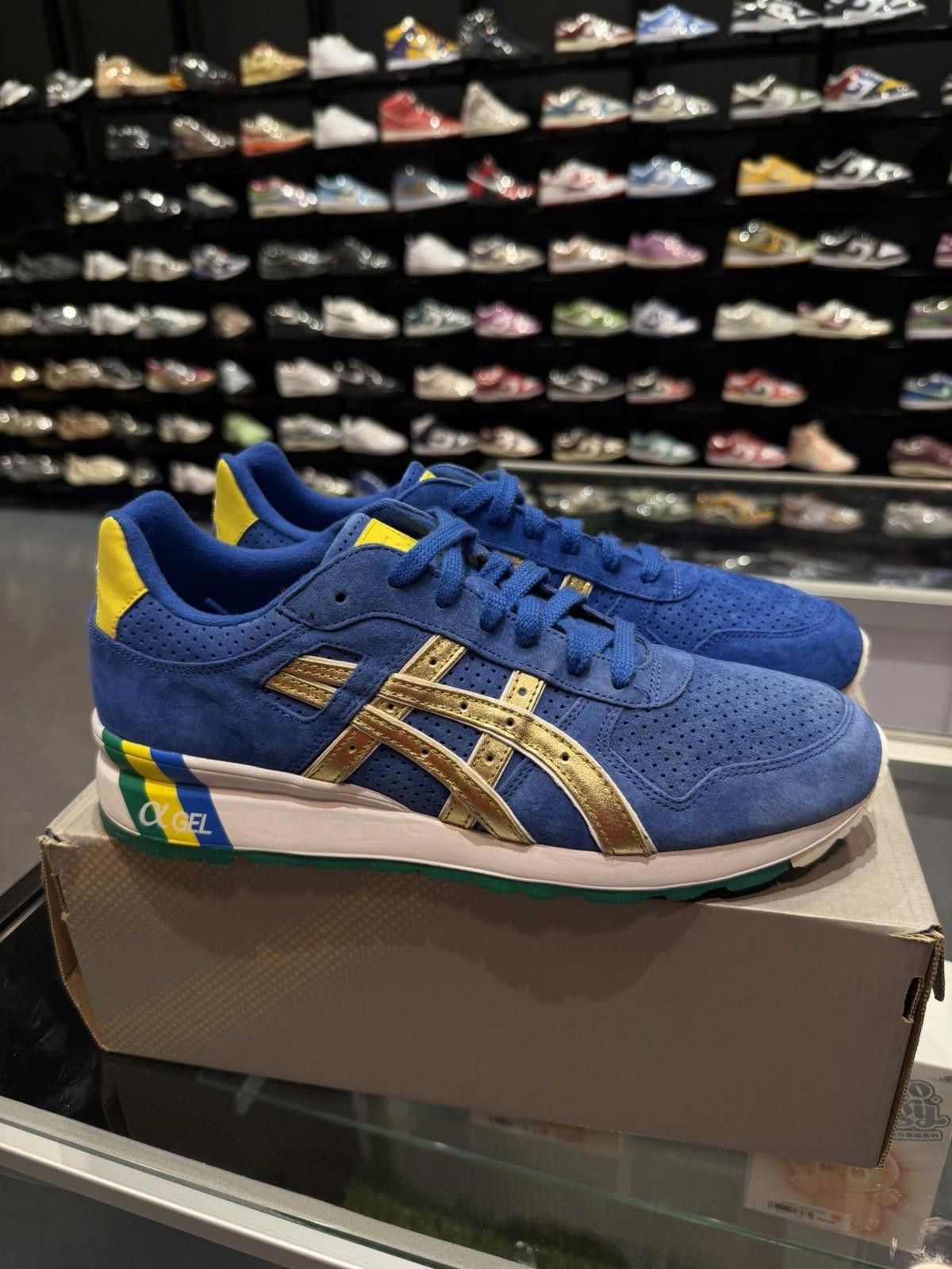 Asics ASICS GEL-Lyte GT II x KITH Ronnie Fieg “Brazil” - Size 11 Size US 11 / EU 44 - 3 Thumbnail