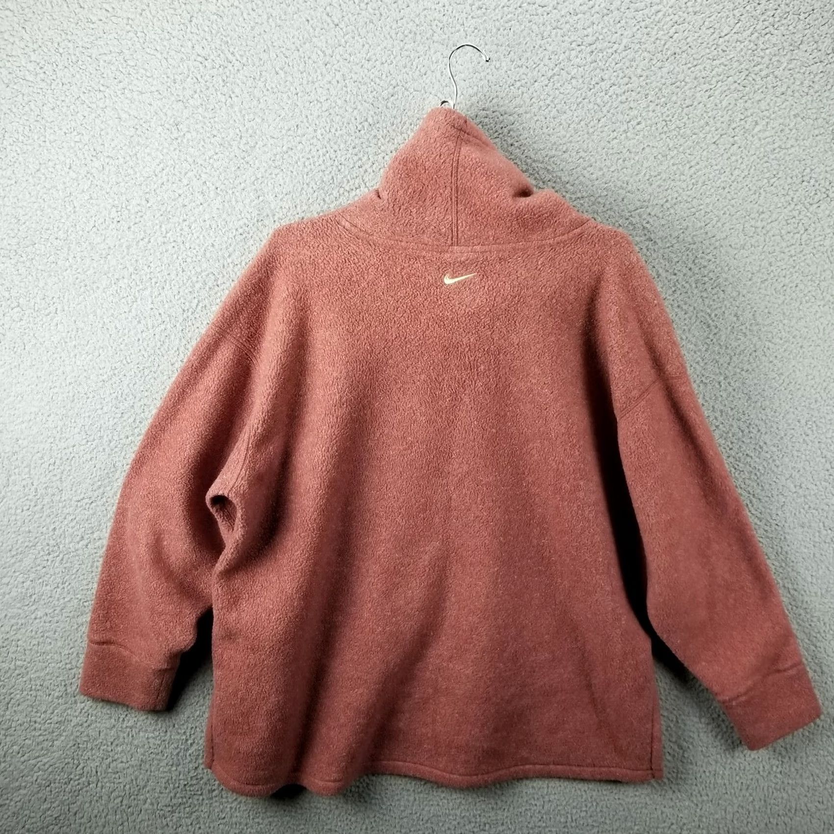 Nike Nike Therma Cozy Cowl Pullover Fleece Long Sleeve Sweatshirt Women M Red CU6778 Size M / US 6-8 / IT 42-44 - 2 Thumbnail