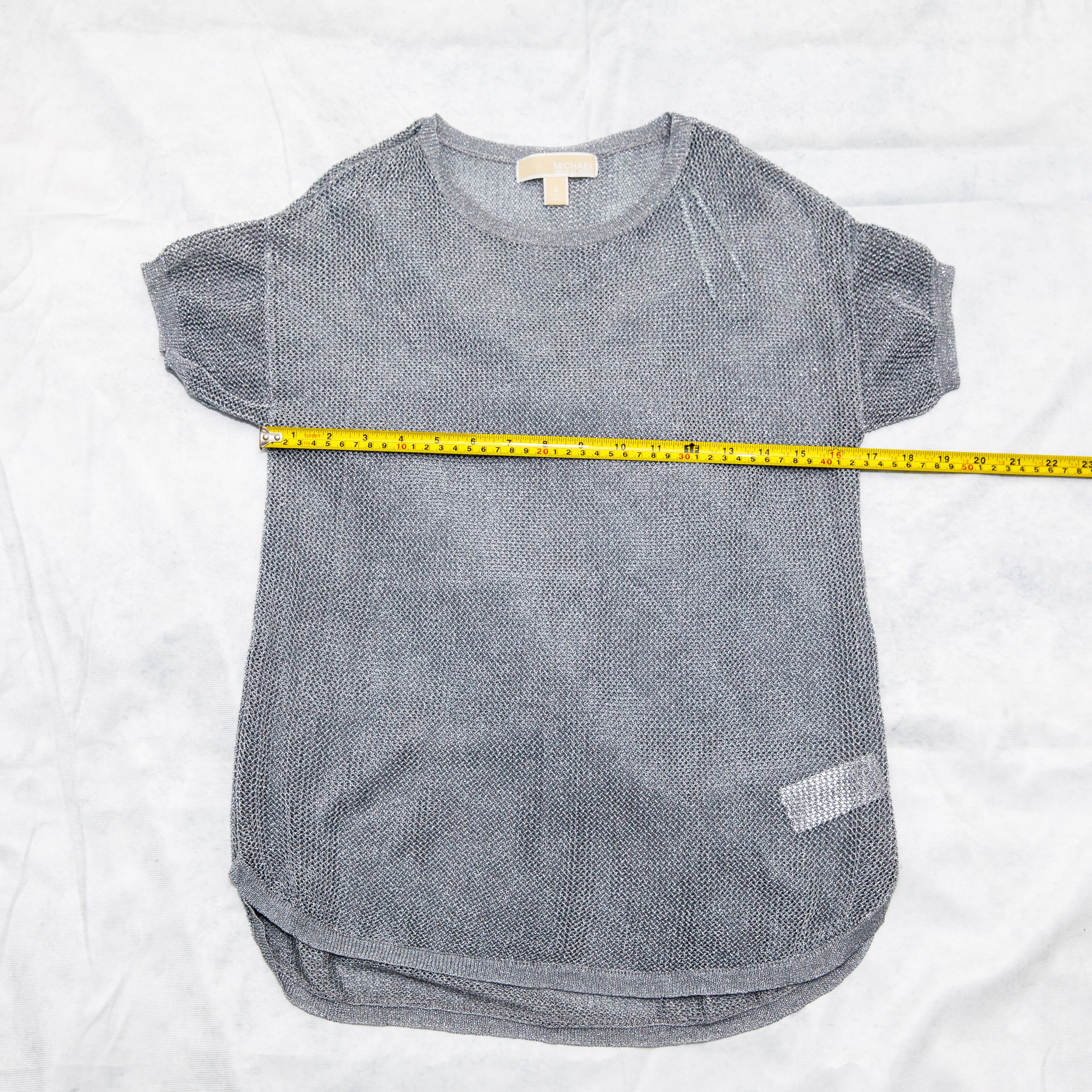 Michael Kors Michael Kors Crochet Metallic Silver Grey Top Rayon Size S / US 4 / IT 40 - 4 Thumbnail