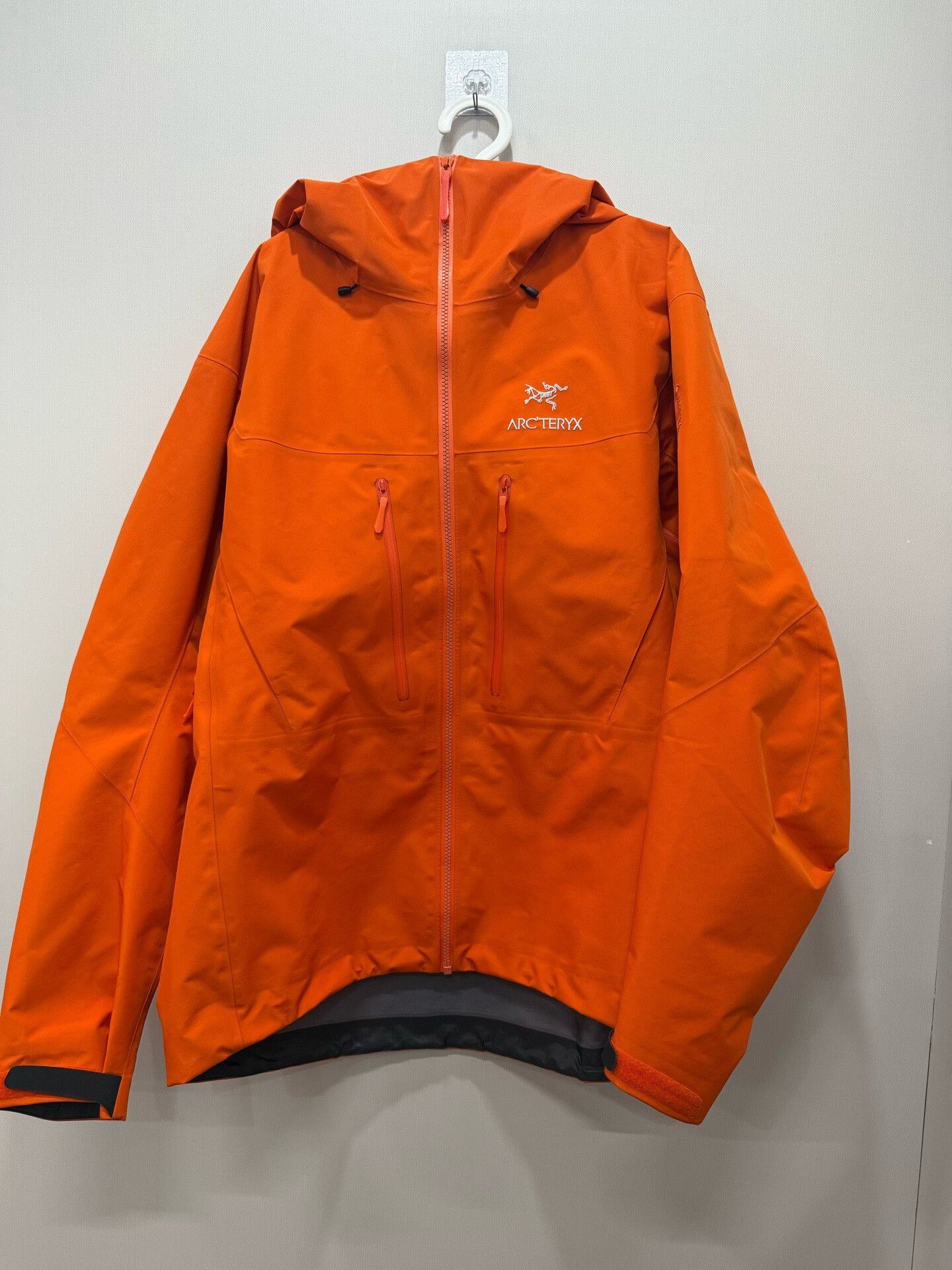 Arc'teryx Arc'Teryx Alpha SV Jacket | Grailed