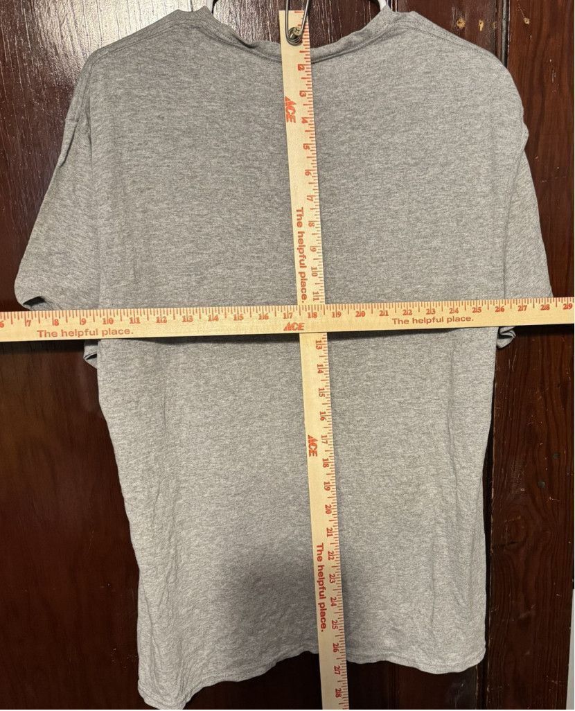The Unbranded Brand Minions Despicable Me T-Shirt Men's Size L Gray Size US L / EU 52-54 / 3 - 6 Thumbnail