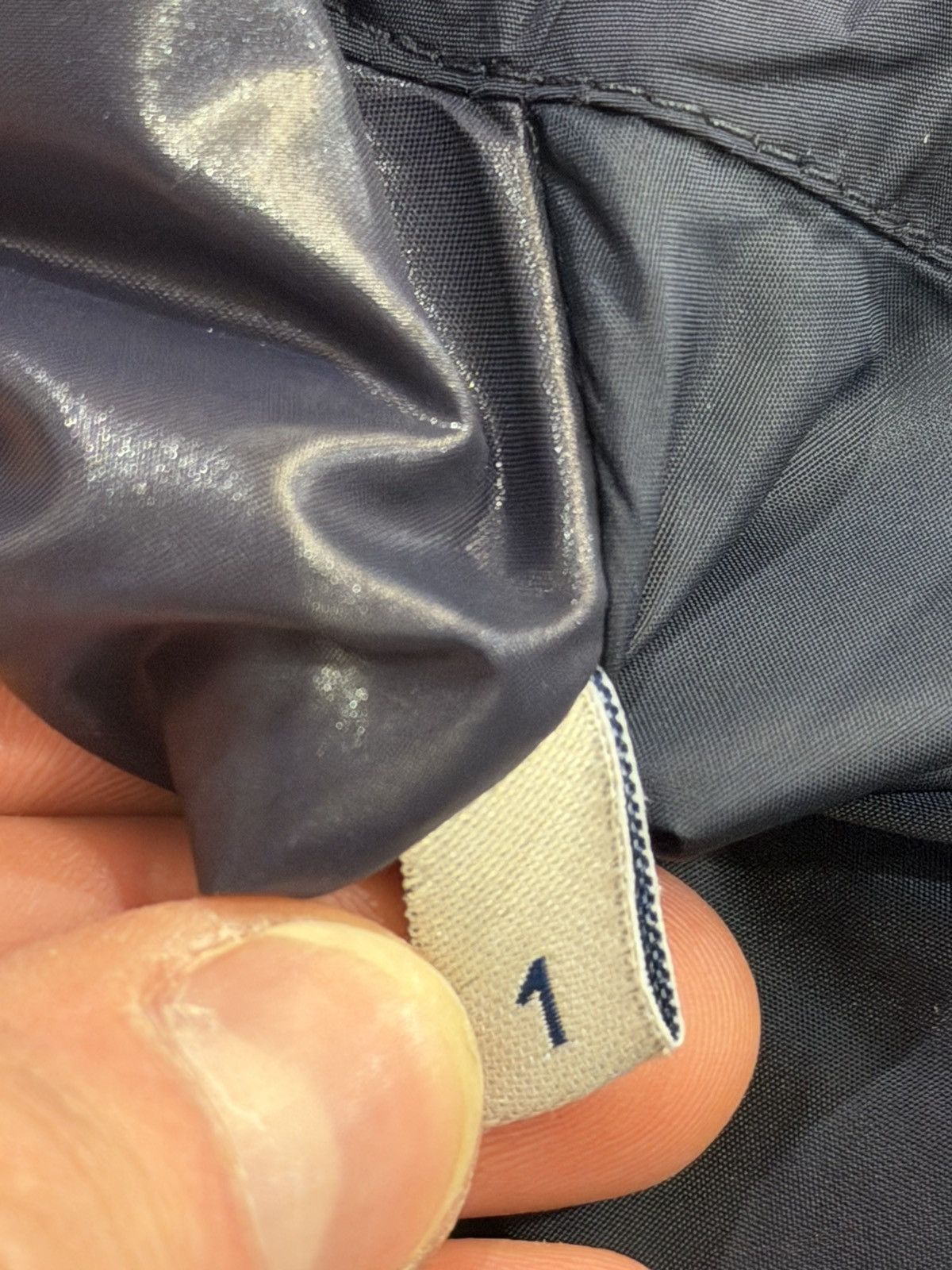 Moncler Moncler Elanion Velvet Puffer Jacket - Navy Size US S / EU 44-46 / 1 - 5 Thumbnail