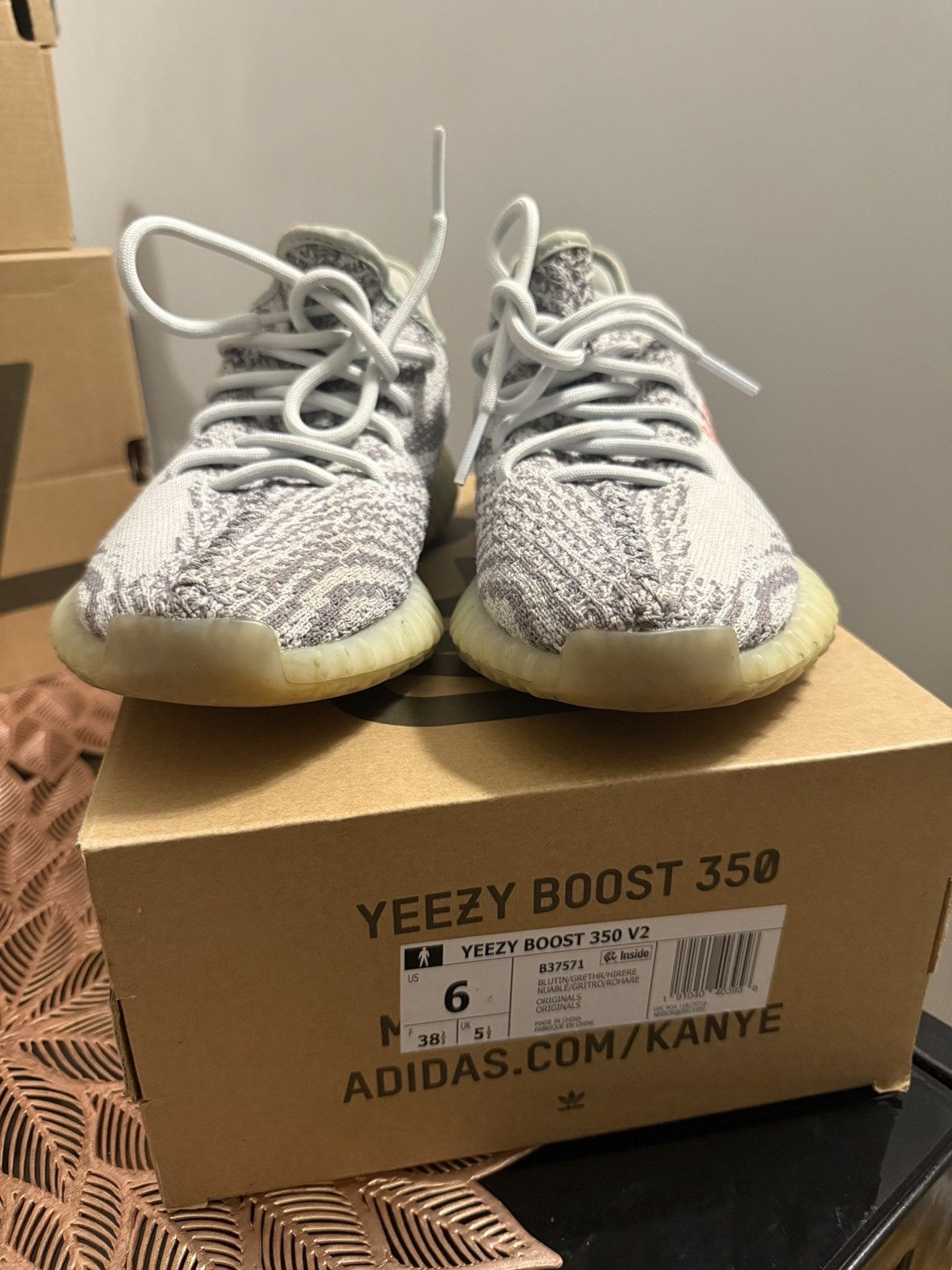 Adidas Adidas Yeezy 350v2 blue tints Size US 6 / EU 39 - 1 Thumbnail