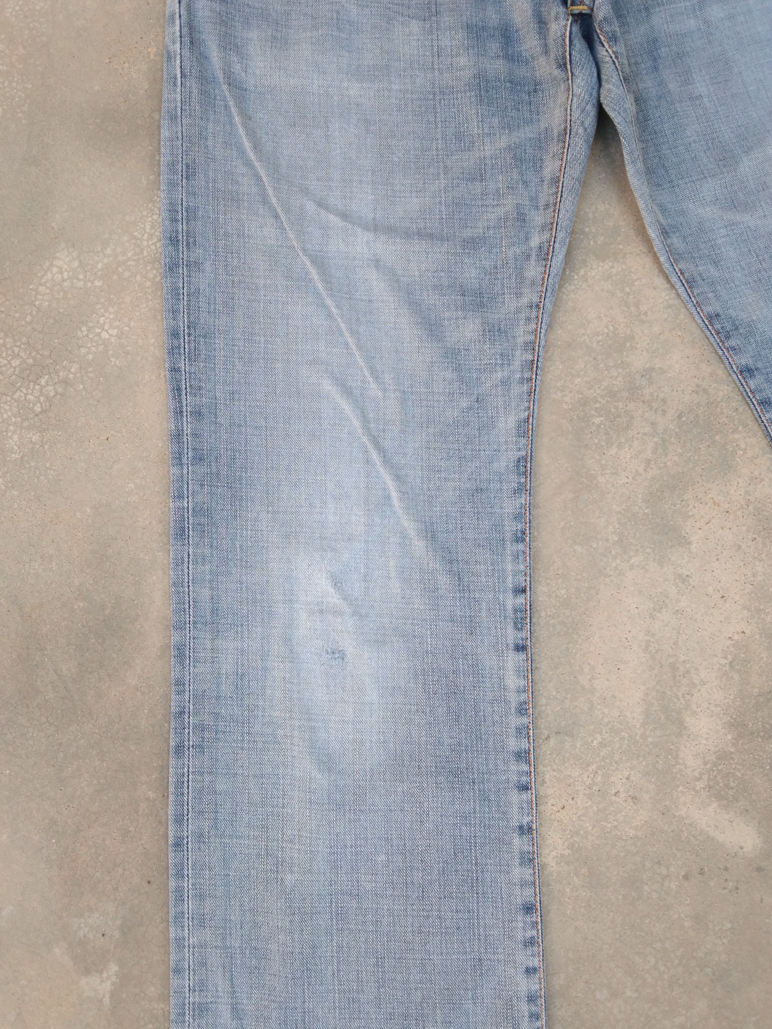 Japanese Brand Vintage Faded Blue Edwin Distressed Jeans 31x34 Size US 31 - 4 Thumbnail