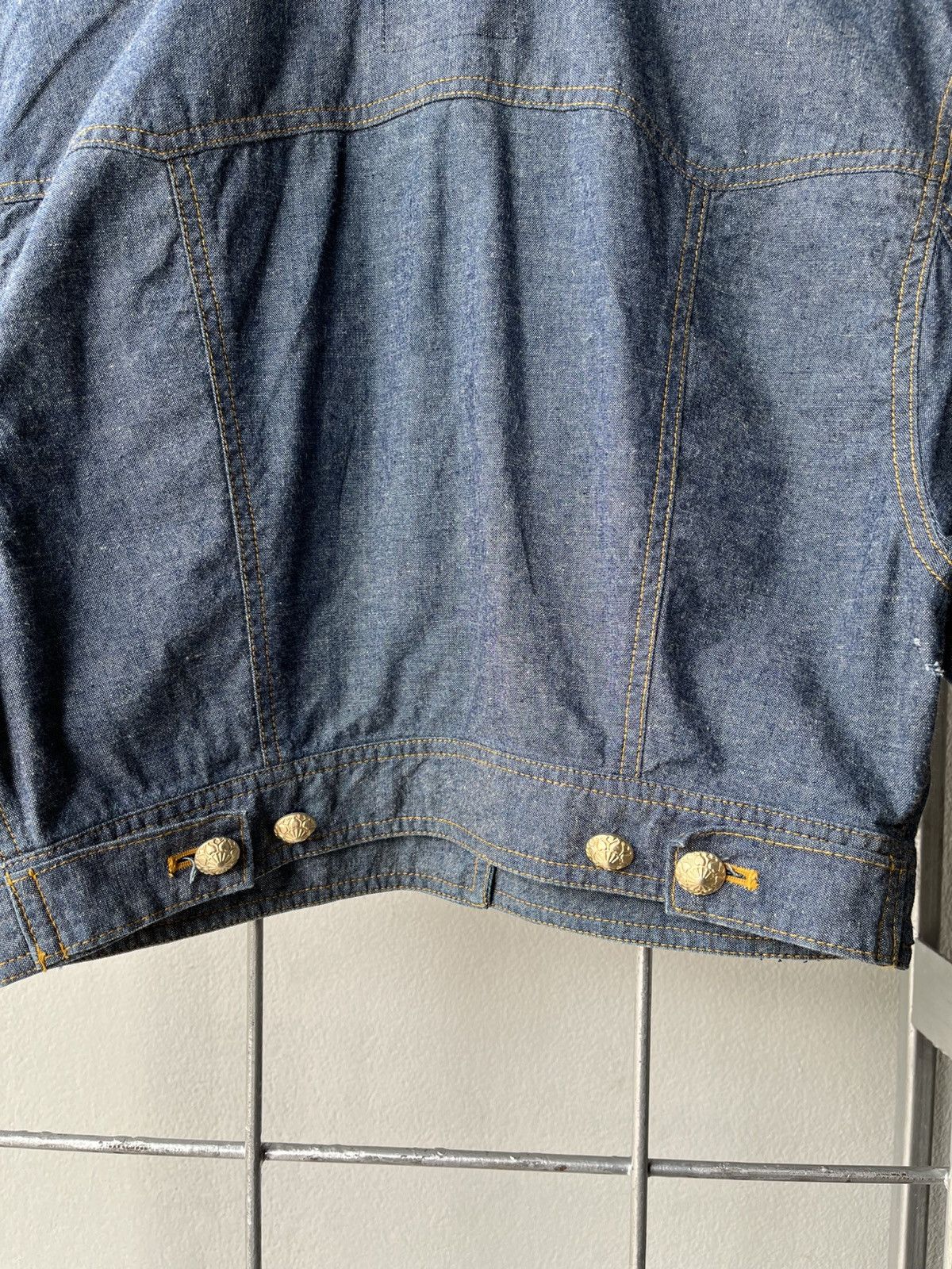 Moschino Moschino cropped jeans shirt. Size ONE SIZE - 8 Thumbnail