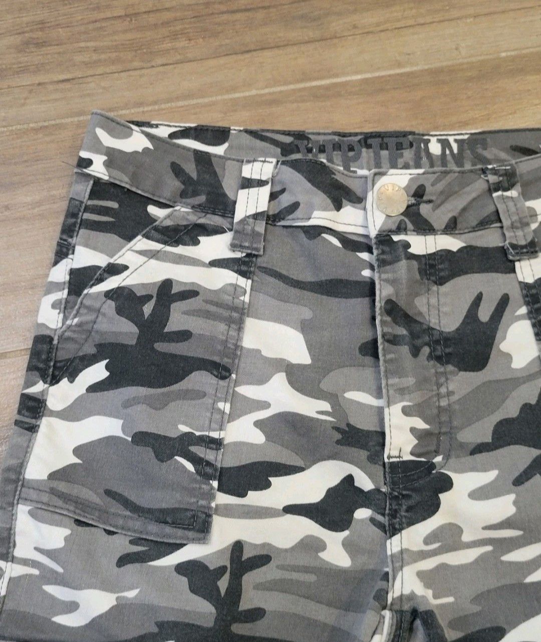 Vintage VIP Jeans Camo Pants Cargo Crop Stretchy 9/29 Size 29" - 2 Thumbnail