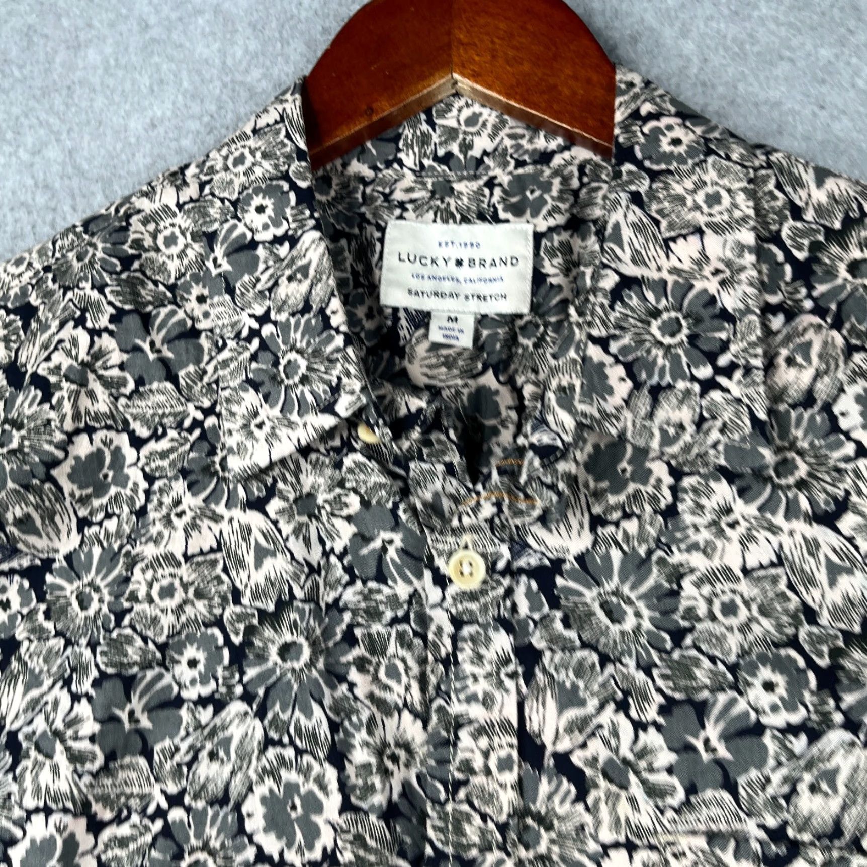 Lucky Brand Luck Brand Saturday Stretch Floral Print Shirt Button-Up Short Sleeve Mens M Multicolor Shirt Casual Mens stretch Cotton Flower 90s? Size US M / EU 48-50 / 2 - 3 Thumbnail