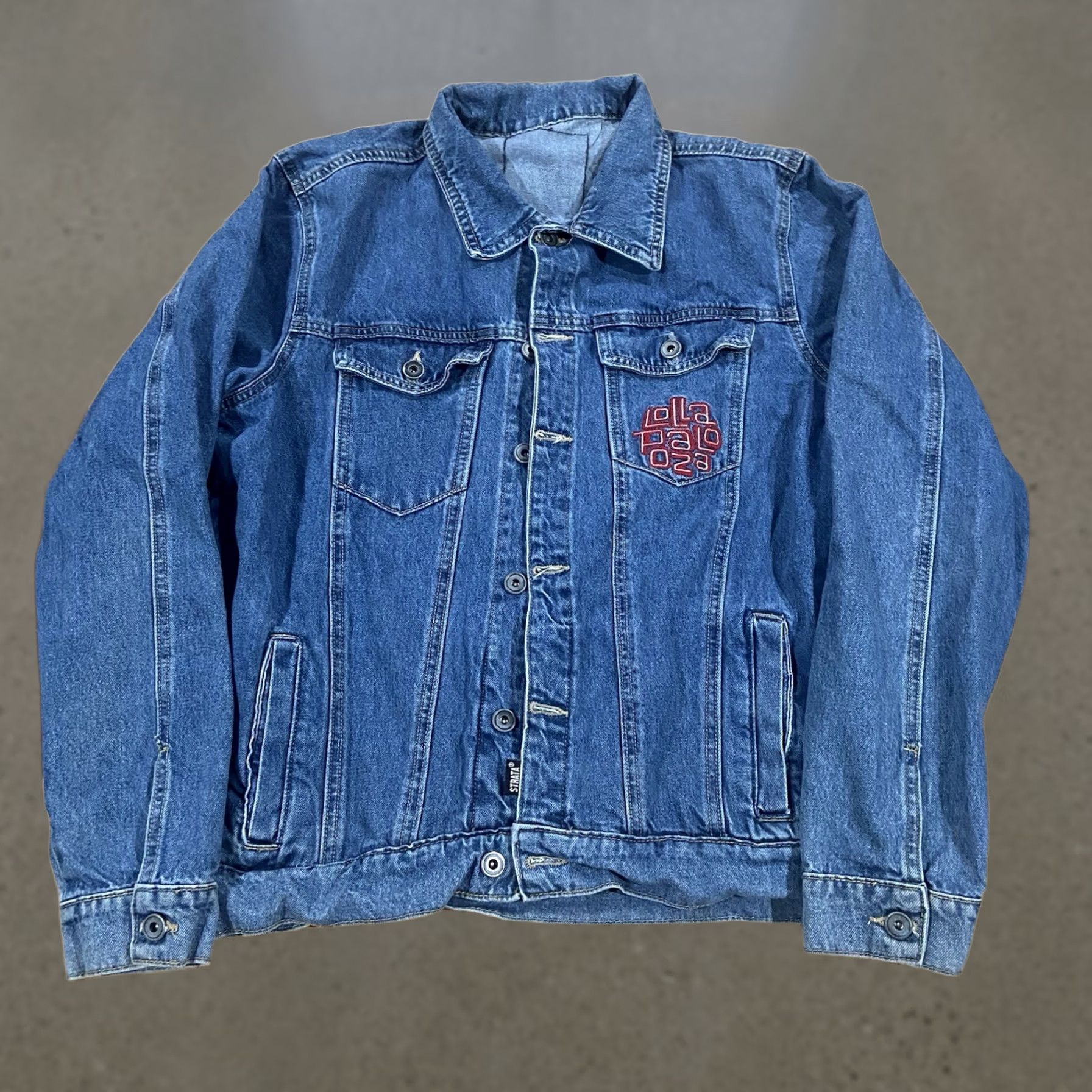 Denime STRATA Lolla Lollapalooza Denim Jacket Size M Women Embroidered Button Blue Size 32" / US 10 / IT 46 - 1 Thumbnail