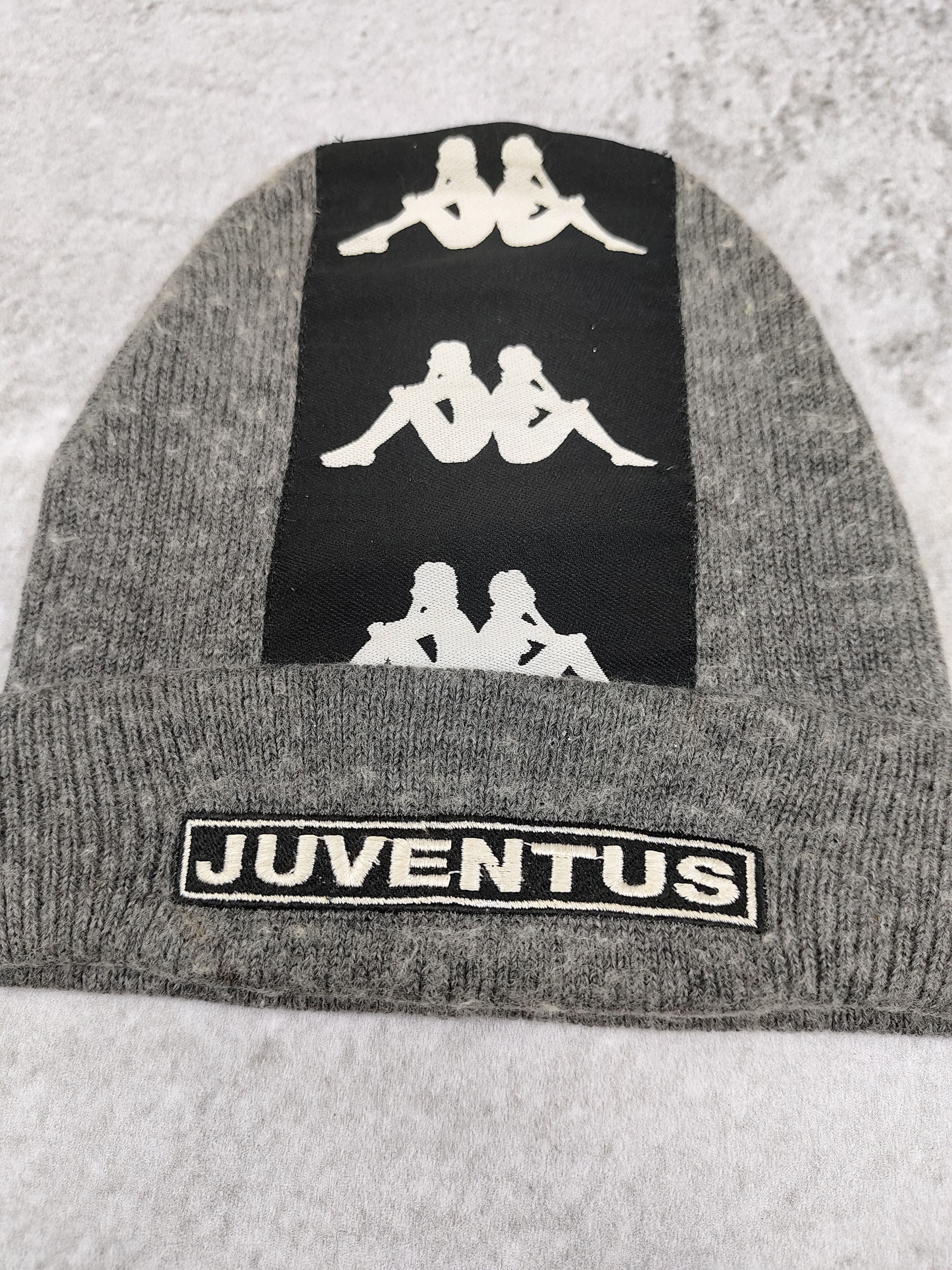 Kappa 90s Kappa Juventus⚽Archived Football Serie A Classic Beanie Size ONE SIZE - 2 Thumbnail