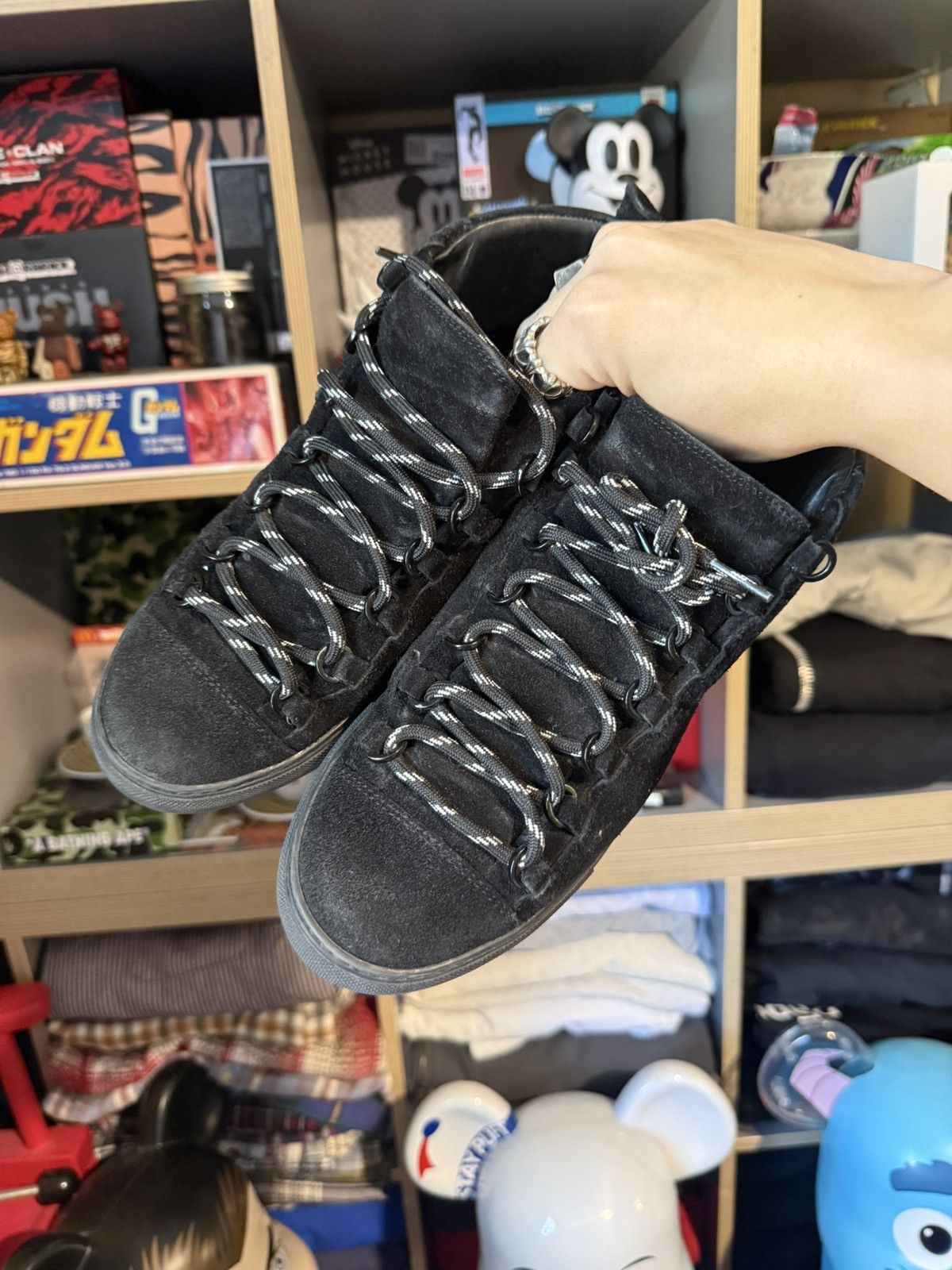 Balenciaga Balenciaga Arena Black Suede Sneakers Size US 7 / EU 40 - 2 Thumbnail