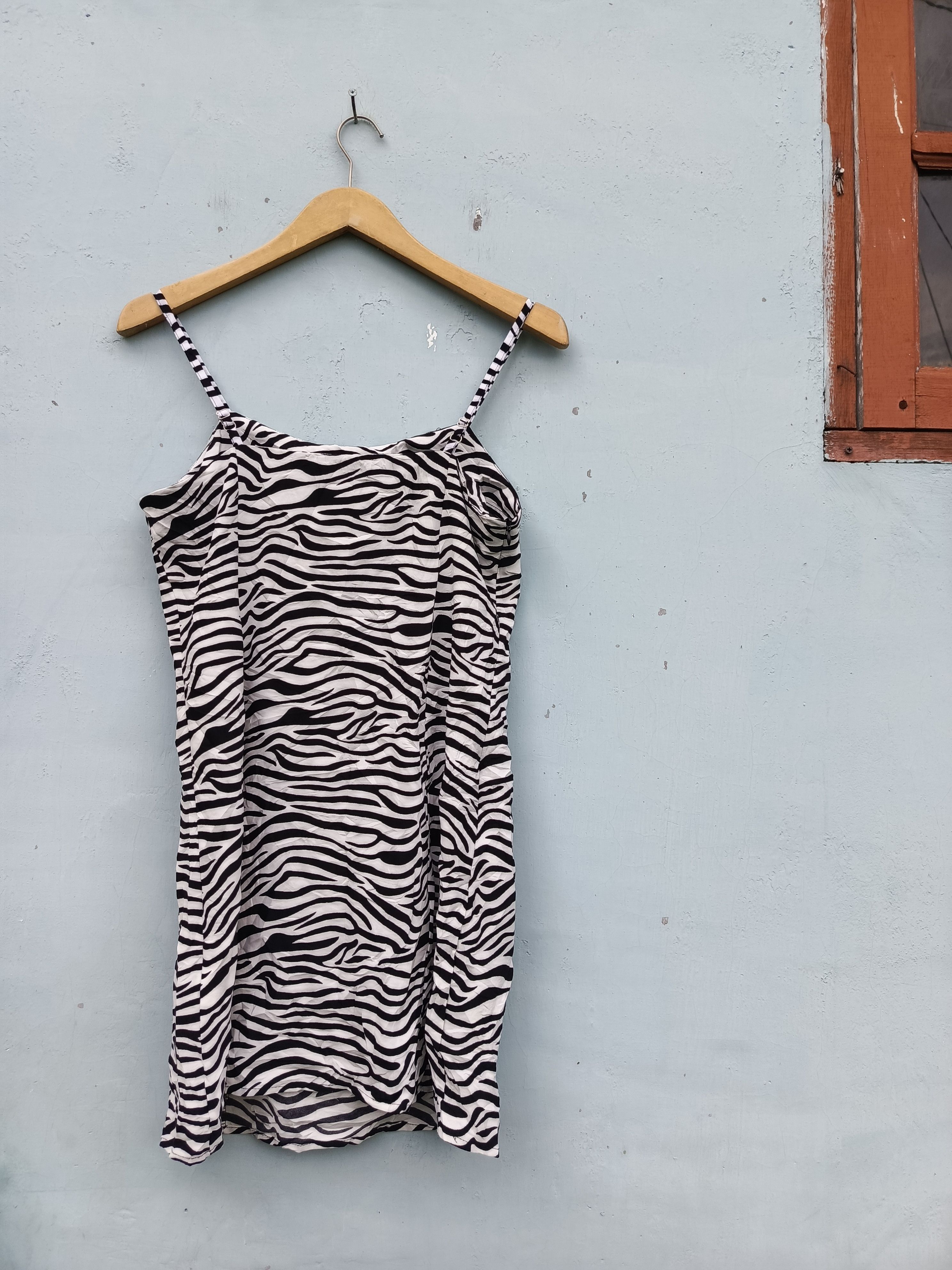 Shein Shein mini dress Size M / US 6-8 / IT 42-44 - 6 Thumbnail