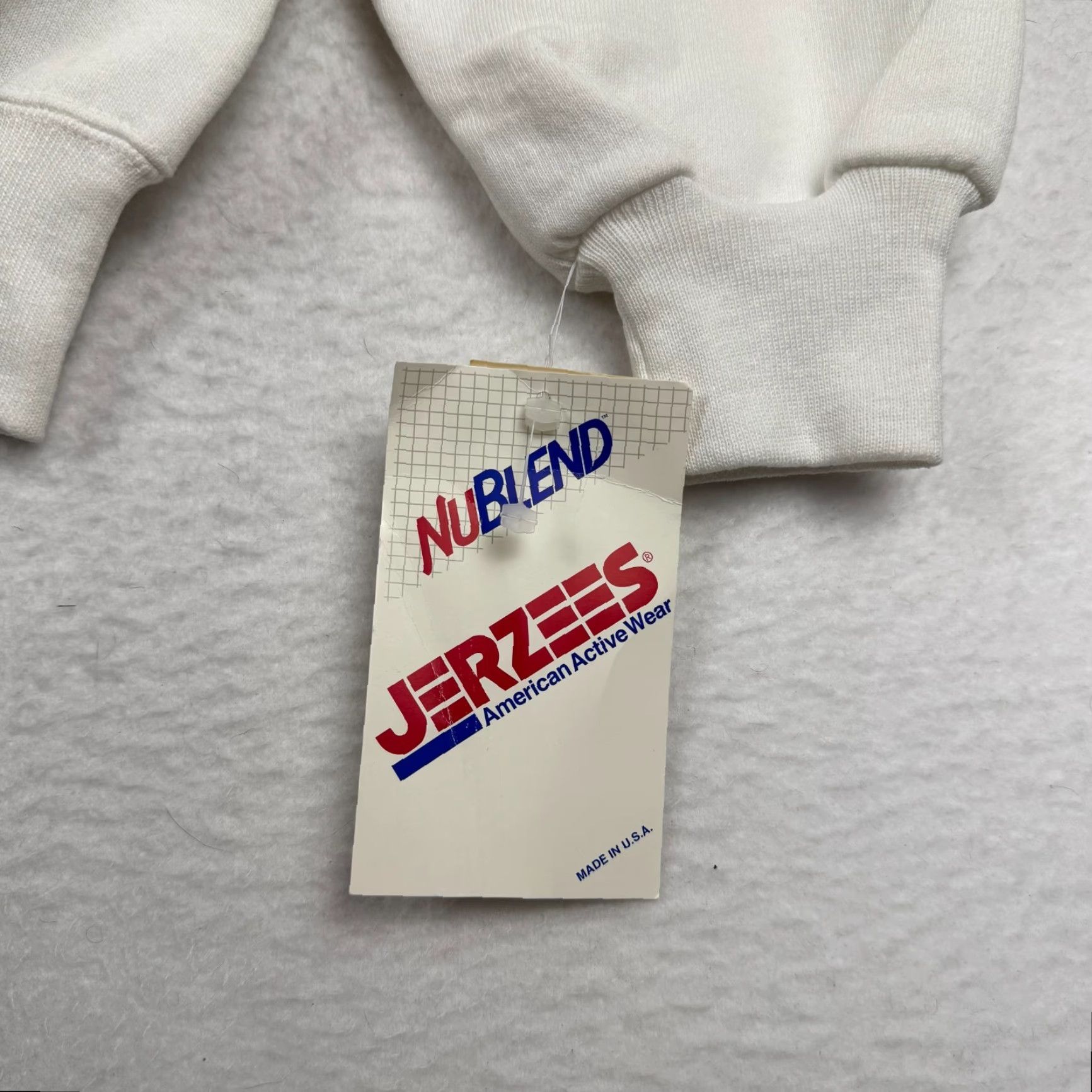 Jerzees VINTAGE Jerzees Sweatshirt Pullover Regular L White 90s 80s NOS Made in USA Mens Long Sleeve Crew Neck Cotton Fleece Size US L / EU 52-54 / 3 - 2 Thumbnail
