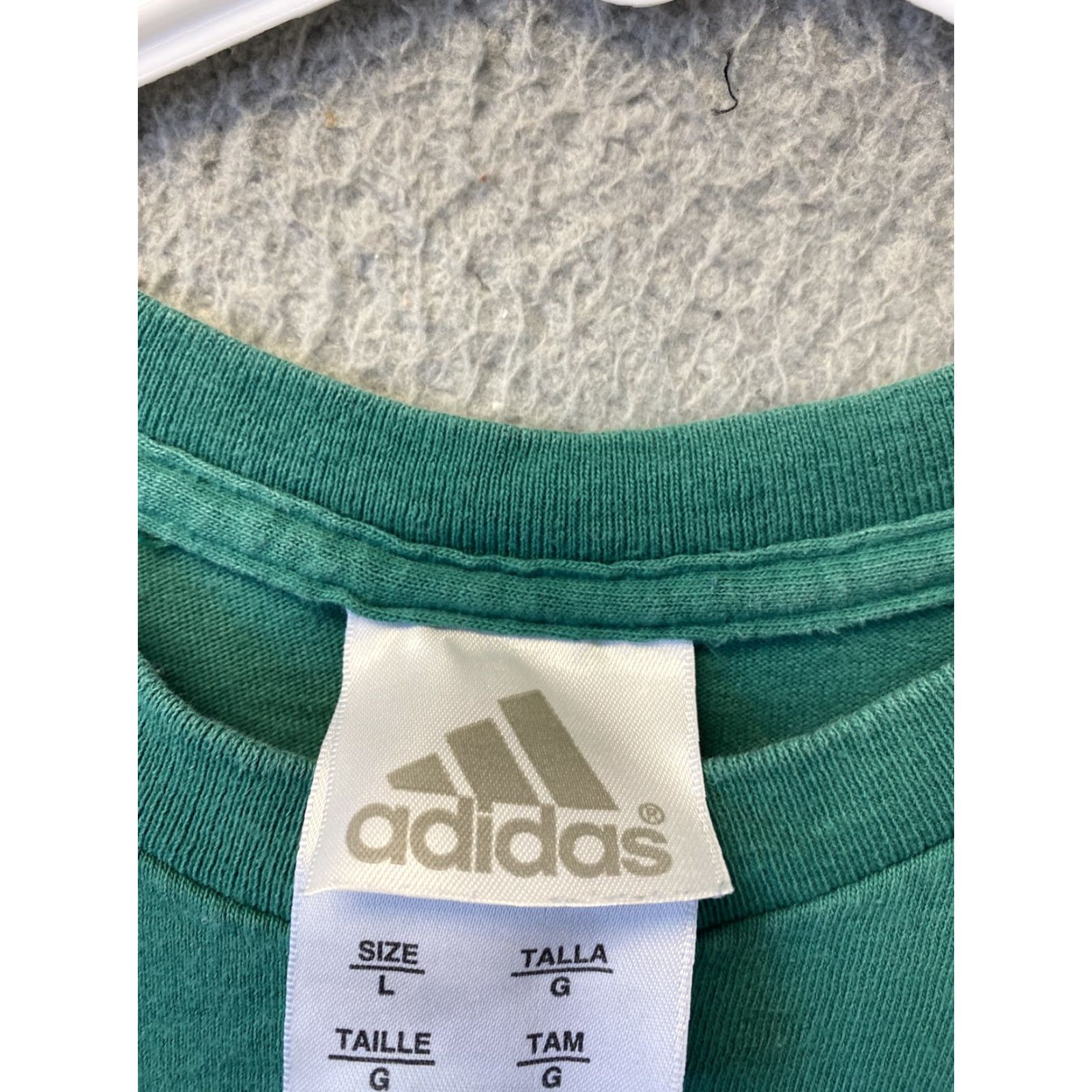 Adidas Adidas Shirt Men’s Green Short Sleeve Size Large 54-48 Crew Neck Cotton Knit Vintage? No 90s? (adjusted) Size US L / EU 52-54 / 3 - 4 Thumbnail