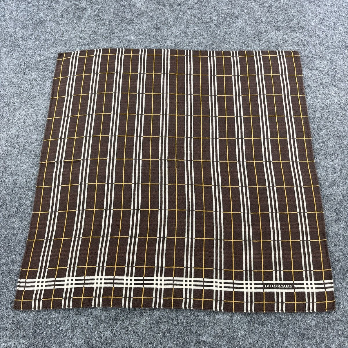 Burberry Burberry Handkerchief / Bandana / Neckerchief B027 Size ONE SIZE - 1 Thumbnail