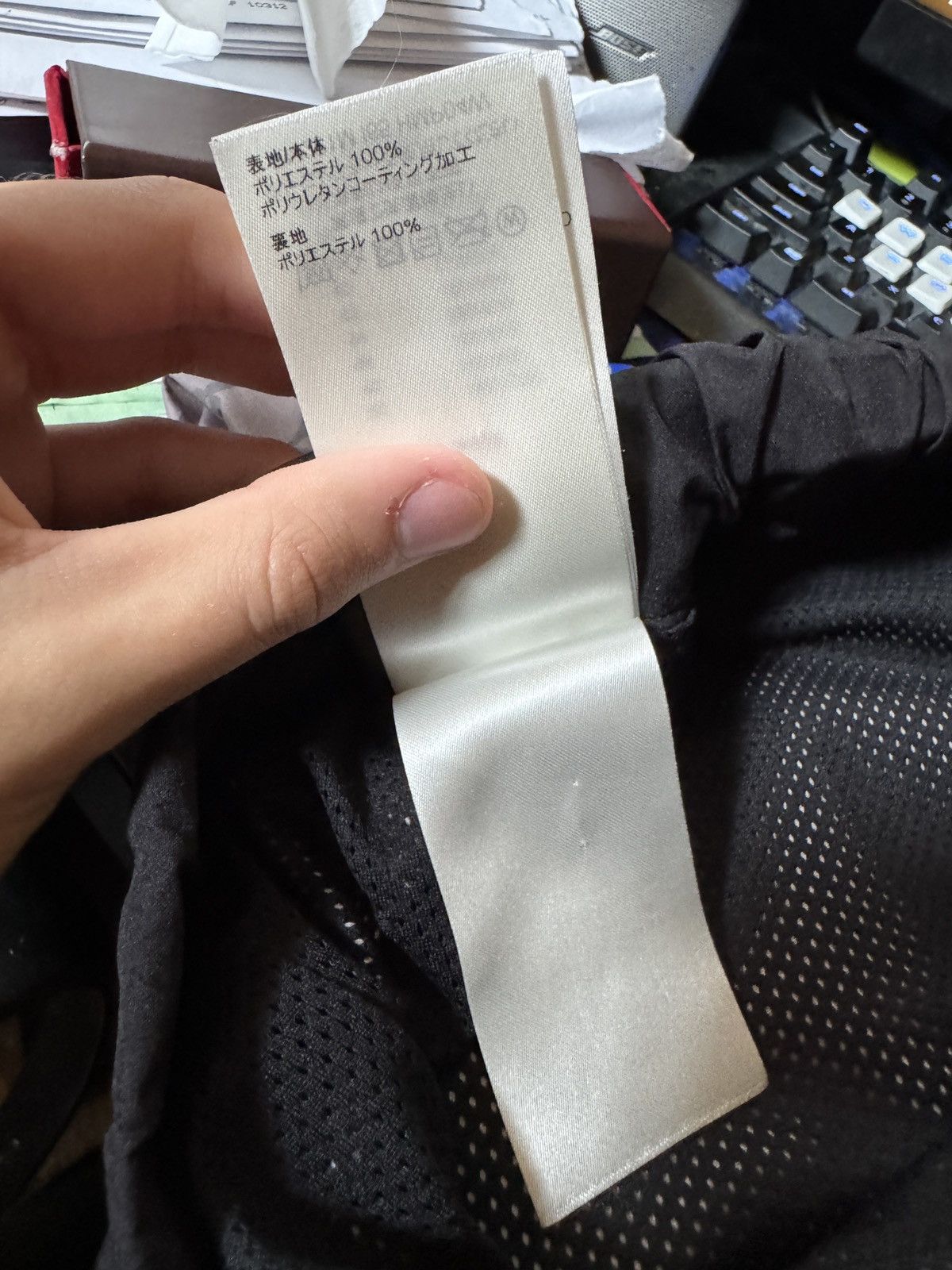 Louis Vuitton Louis Vuitton 2054 Heat Reactive Monogram Logo Track Pants Size US 44 / EU 60 - 12 Thumbnail