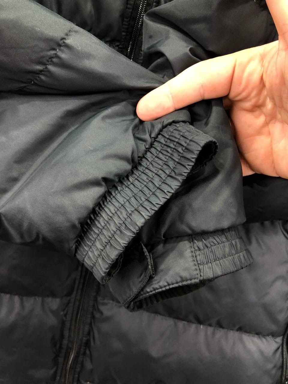 Vintage Vintage Black Down Puffer Nike Oregon USA Jacket Size US L / EU 52-54 / 3 - 6 Thumbnail