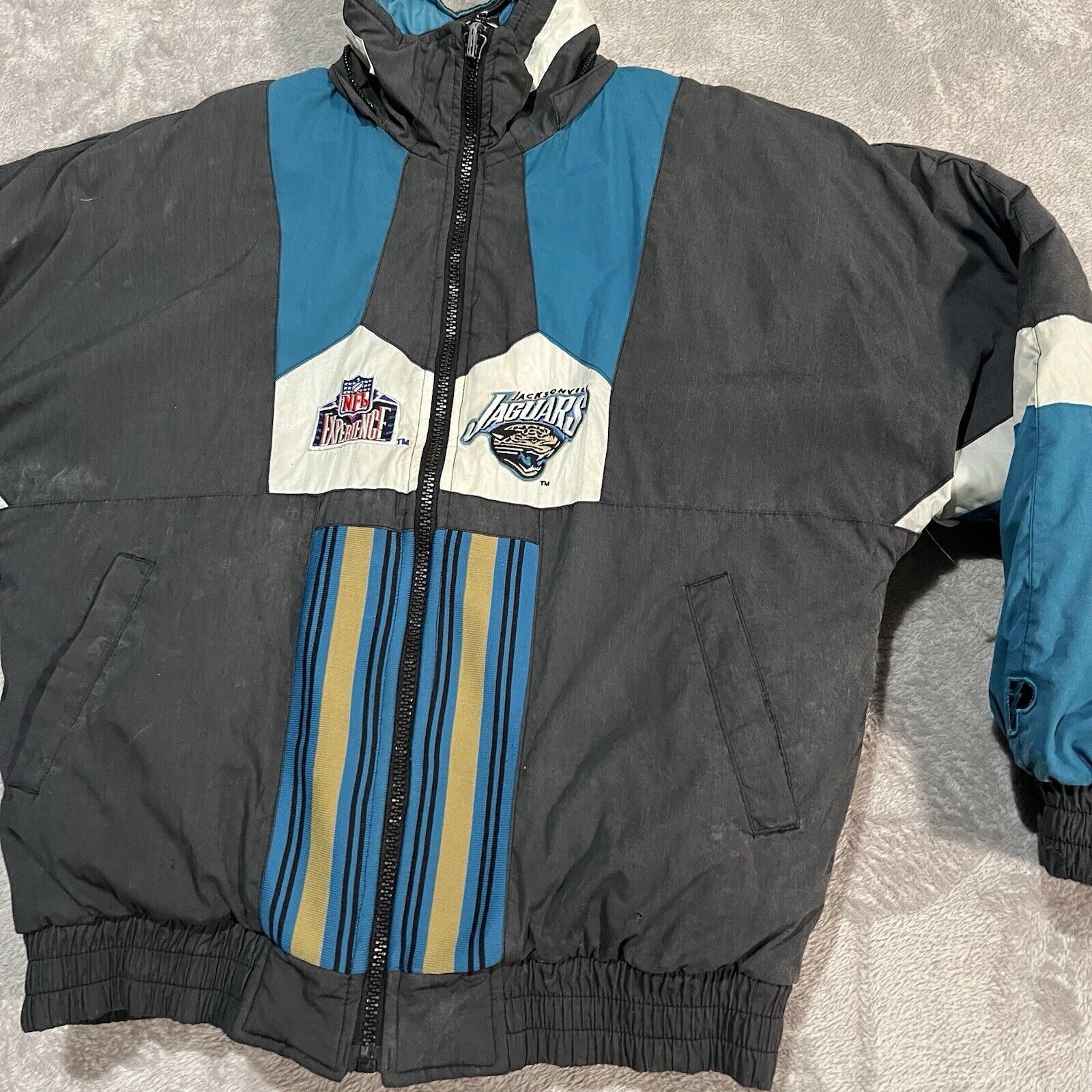Pro Player Jacksonville Jaguars Pro Player Jacket Mens S Reversible NFL Size US S / EU 44-46 / 1 - 2 Thumbnail