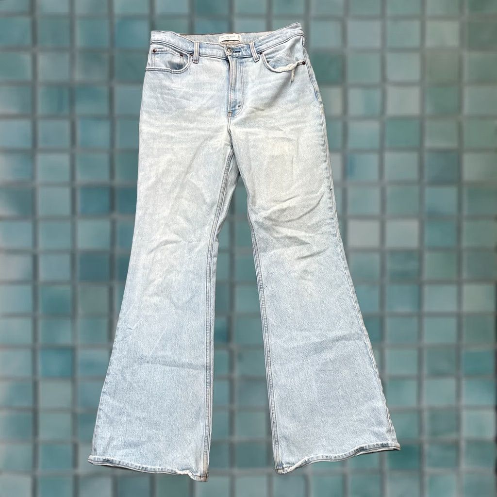 Abercrombie & Fitch VINTAGE Abercrombie & Fitch Jeans Womens 10R Blue High Rise Flare 32in Inseam 5-Pocket Denim Mens? Womens Size 24" / US 00 / IT 34 - 1 Thumbnail