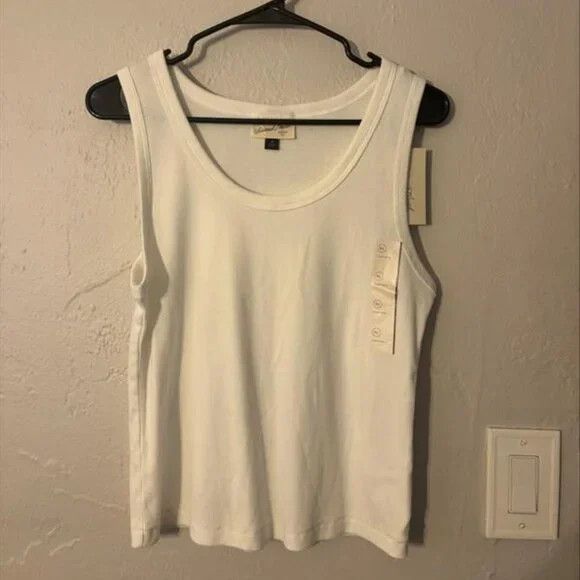 Other Universal Thread White Ribbed Tank Top Size XL / US 12-14 / IT 48-50 - 1 Thumbnail