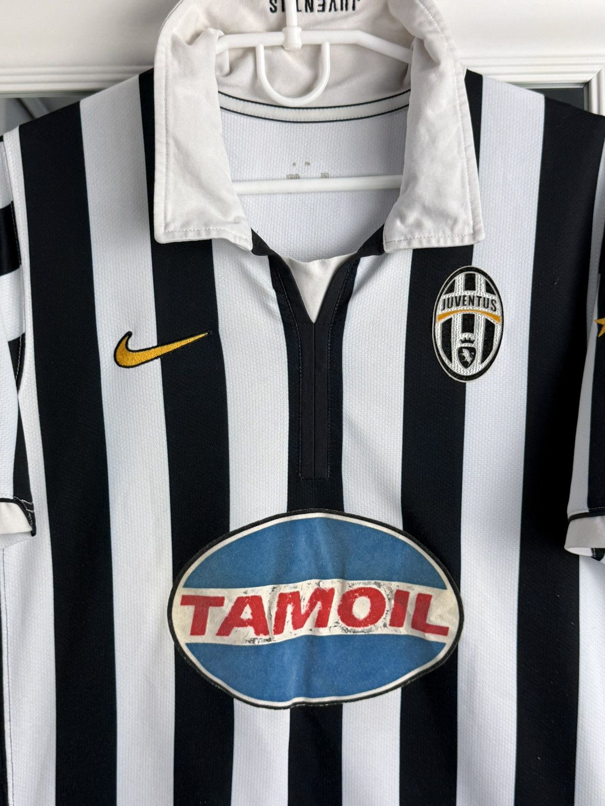 Nike JUVENTUS 2006 2007 HOME FOOTBALL SHIRT SOCCER JERSEY NIKE Size US S / EU 44-46 / 1 - 5 Thumbnail