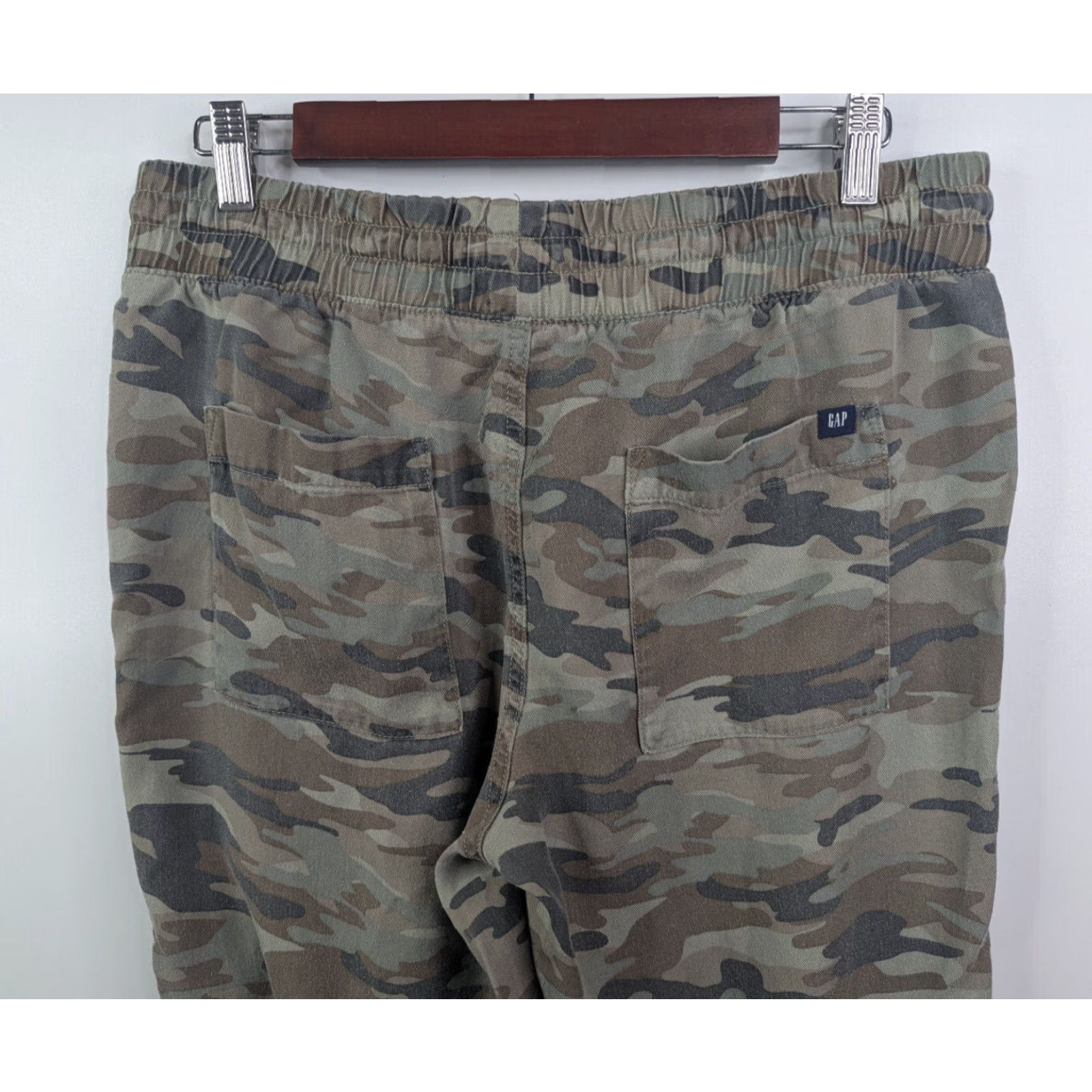Gap Gap Joggers Women Camouflage Pants Casual Drawstring Elastic Waist High Rise M Camo Pockets Tapered Knit Lyocell Size 32" / US 10 / IT 46 - 5 Thumbnail