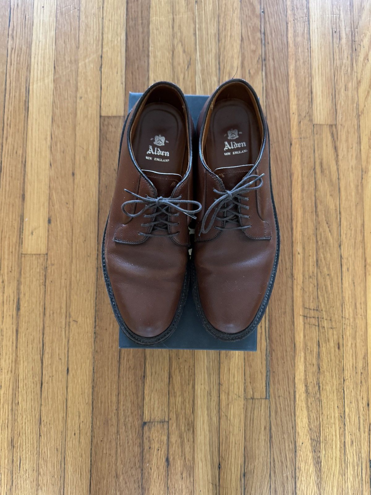 Alden Alden 947 “All-Weather Walker” Size US 7 / EU 40 - 11 Thumbnail