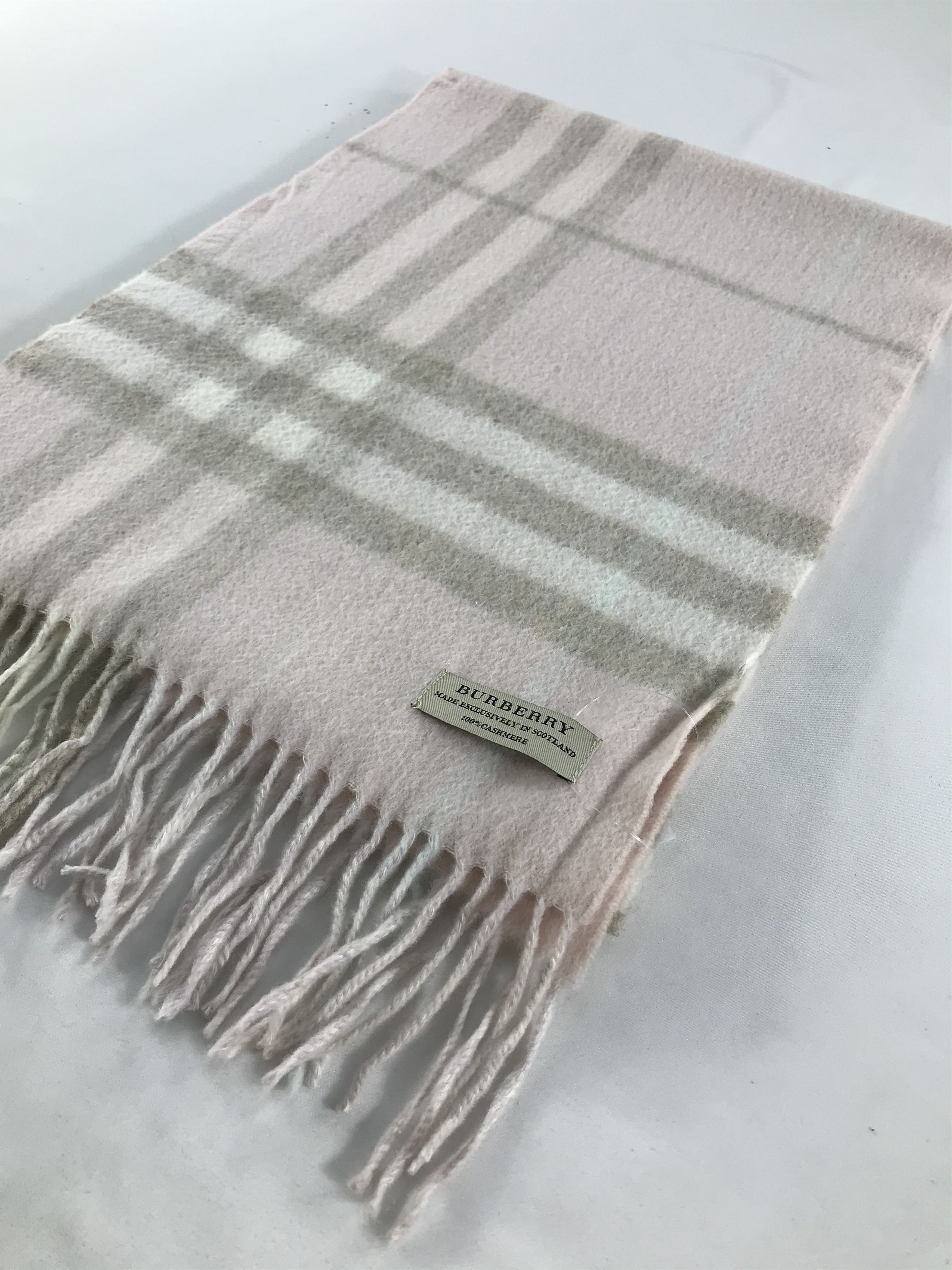 Burberry Vintage Burberry Scarf/Muffler/Neckwear MF1069 Size ONE SIZE - 3 Thumbnail