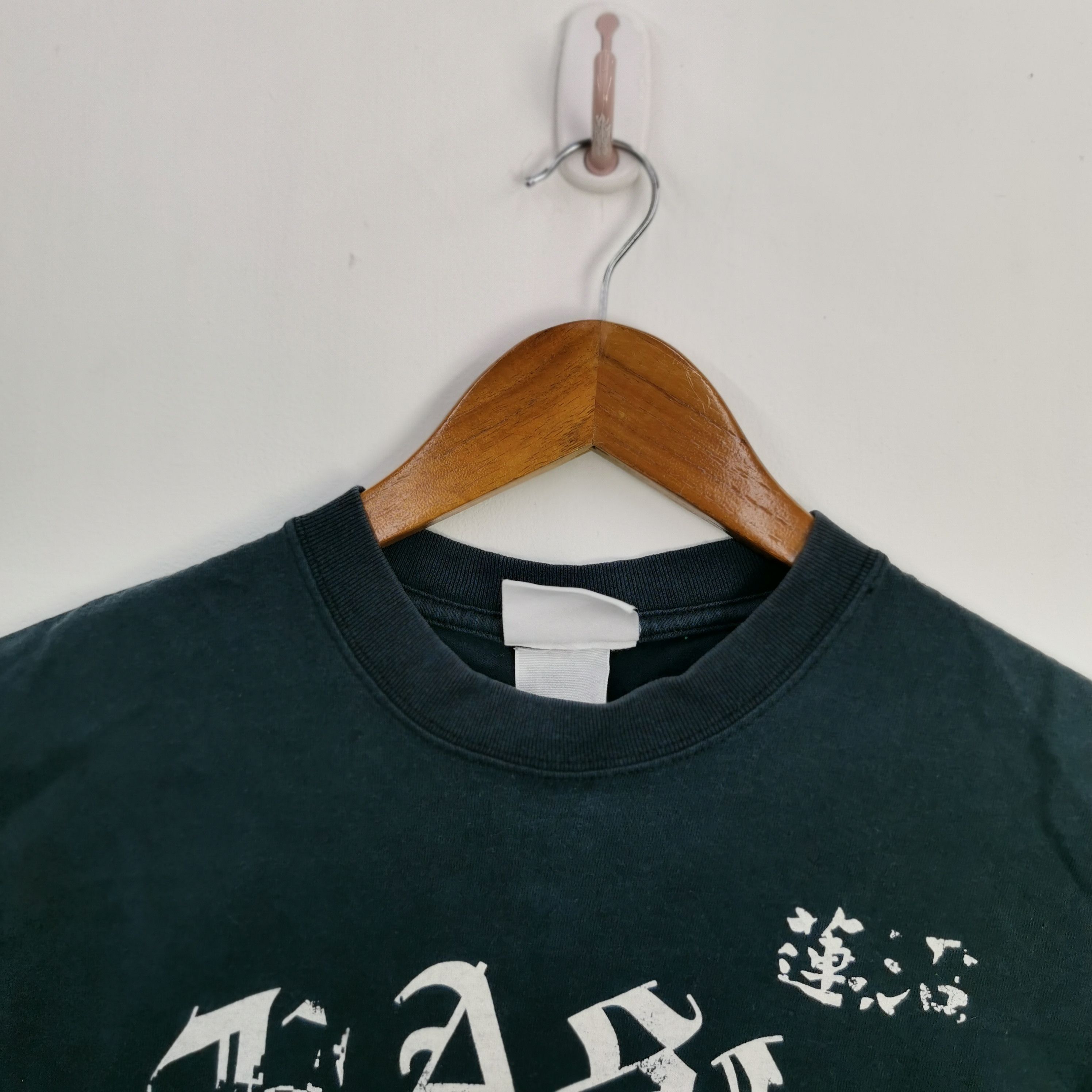 Hurley Vintage 90s Hurley T-Shirt Hasunuma Japanese Tour Tees Size US S / EU 44-46 / 1 - 5 Thumbnail