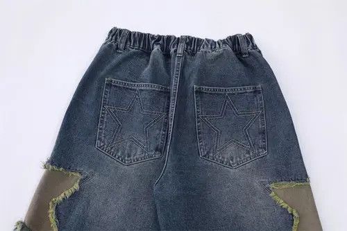 Jean Men's street loose straight star embroidered denim shorts Size US 32 / EU 48 - 1 Thumbnail