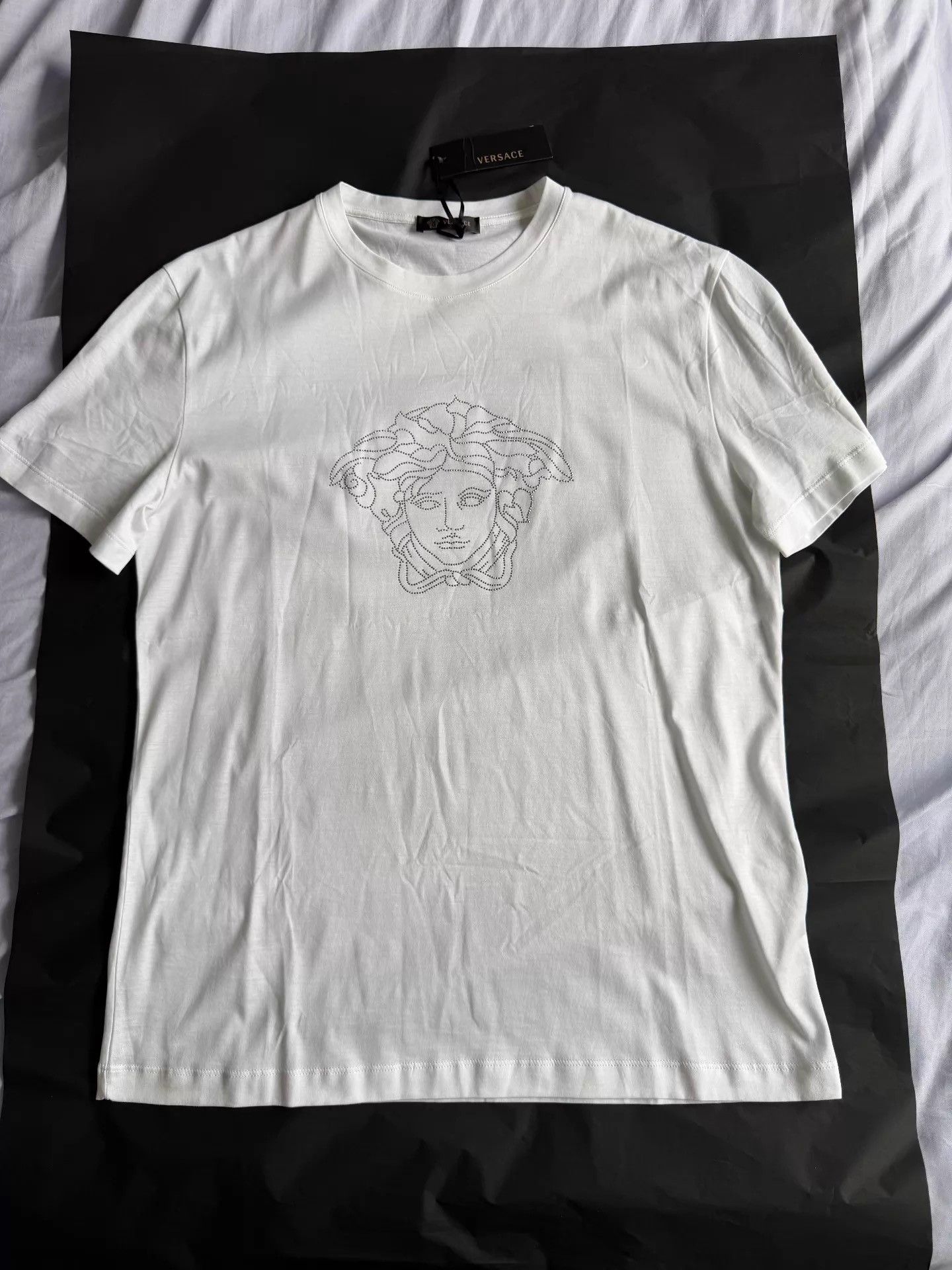 Versace Versace Men's Rhinestone T-shirt K33 Size US M / EU 48-50 / 2 - 1 Thumbnail